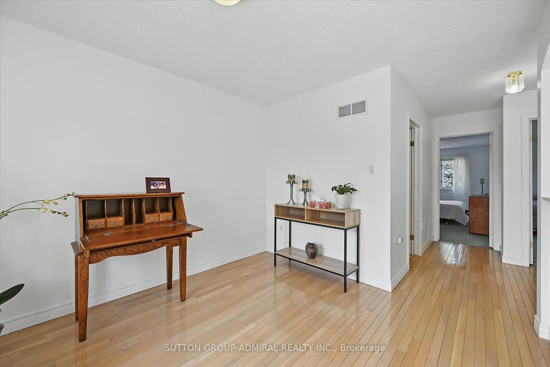 Photo 22 of 469 Dewitt Road, Hamilton, Stoney Creek — HOMEH