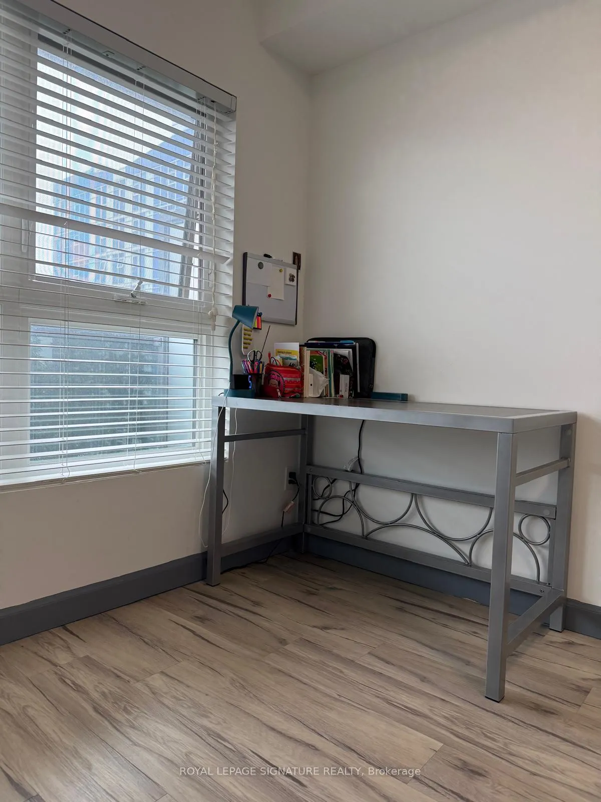 Photo 10 of Unit 282, 258B Sunview Street, Waterloo, Beechwood/University — HOMEH