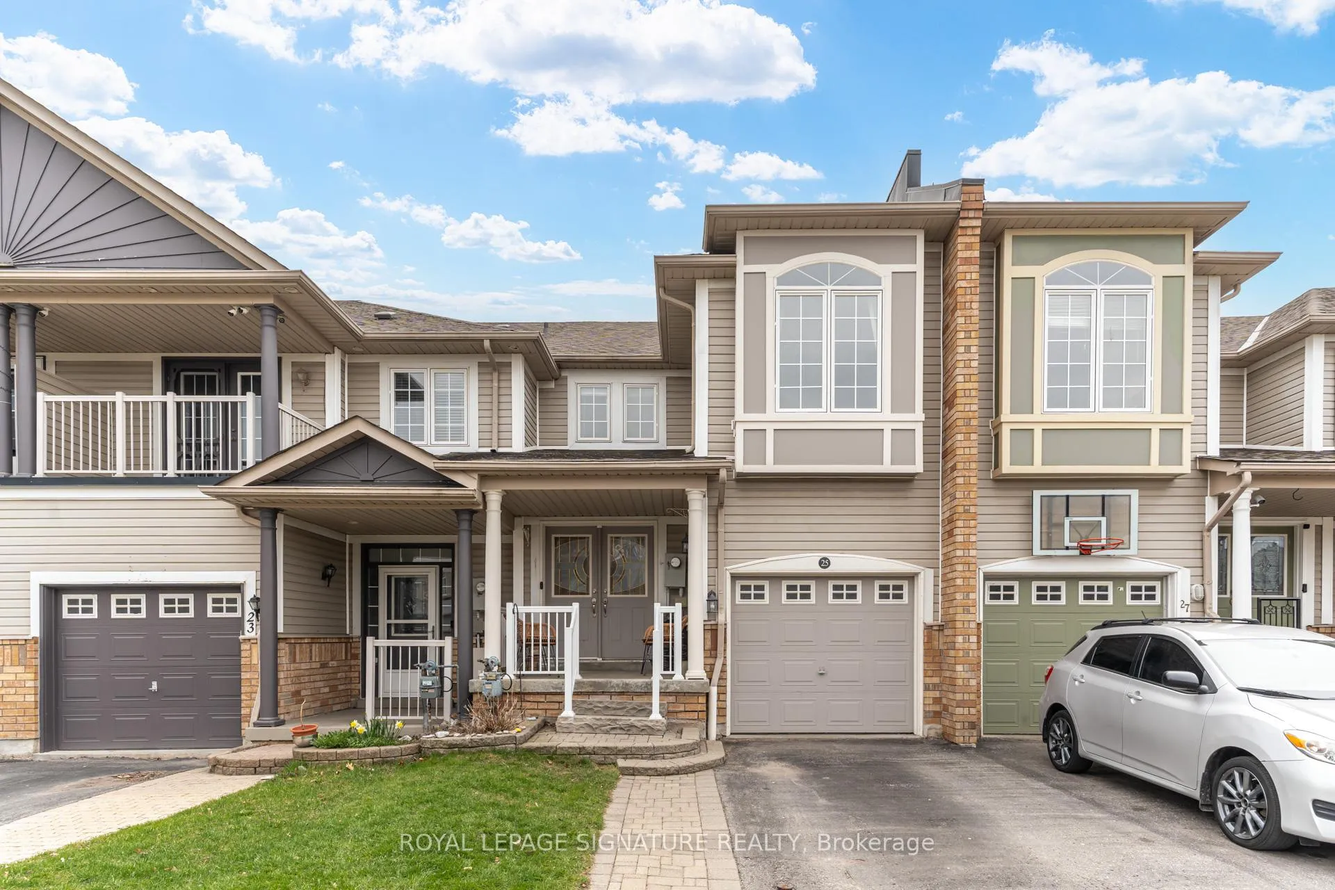Photo 1 of 25 Beadle Drive, Ajax, South East — HOMEH