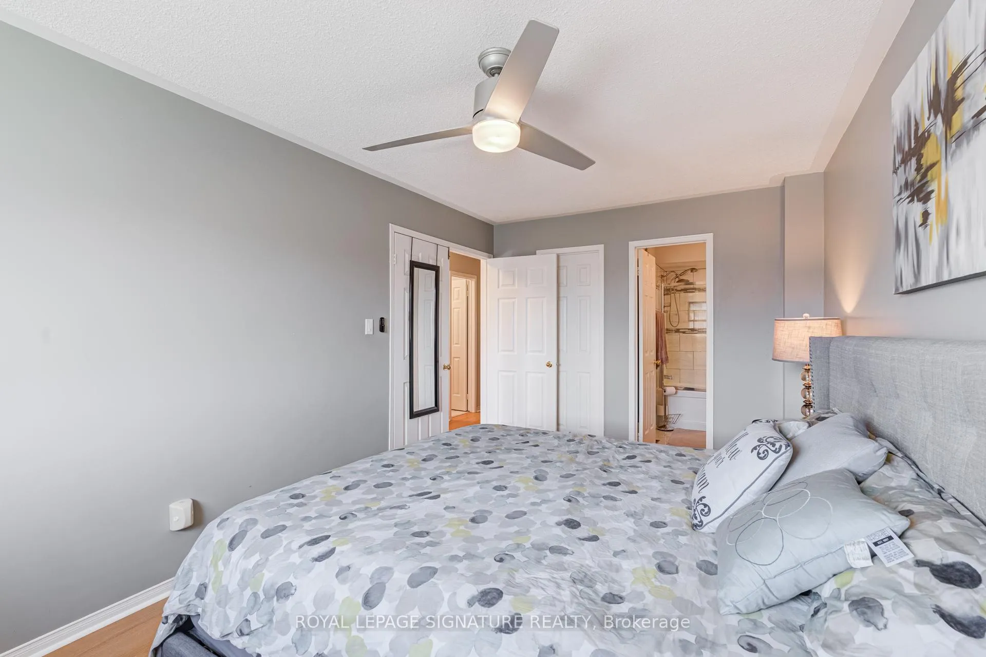 Photo 23 of 25 Beadle Drive, Ajax, South East — HOMEH