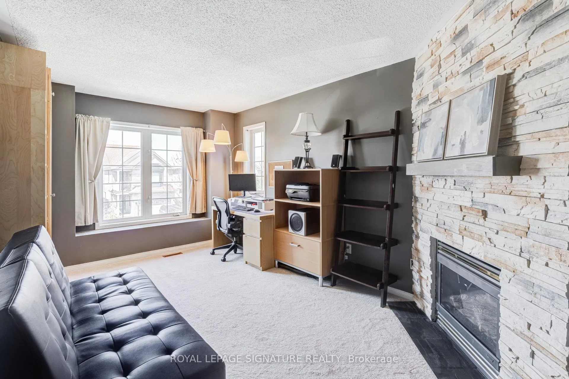 Photo 31 of 25 Beadle Drive, Ajax, South East — HOMEH