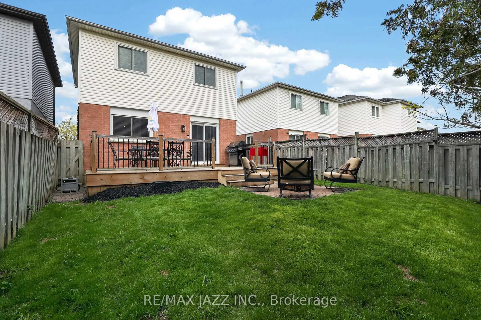 Photo 26 of 67 McKnight Crescent, New Tecumseth, Tottenham — HOMEH