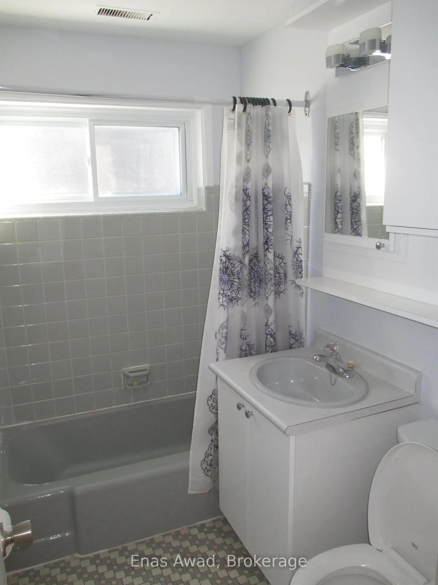 Photo 9 of Unit 3, 111 Crichton Street, Ottawa, New Edinburgh — HOMEH