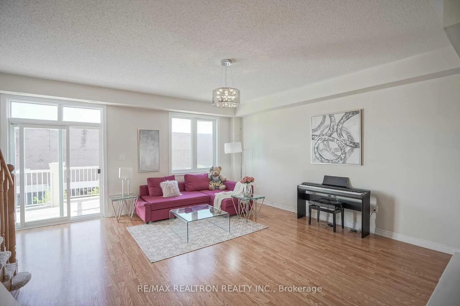 Photo 2 of Unit 48, 40 Comely Way, Markham, Milliken Mills East — HOMEH