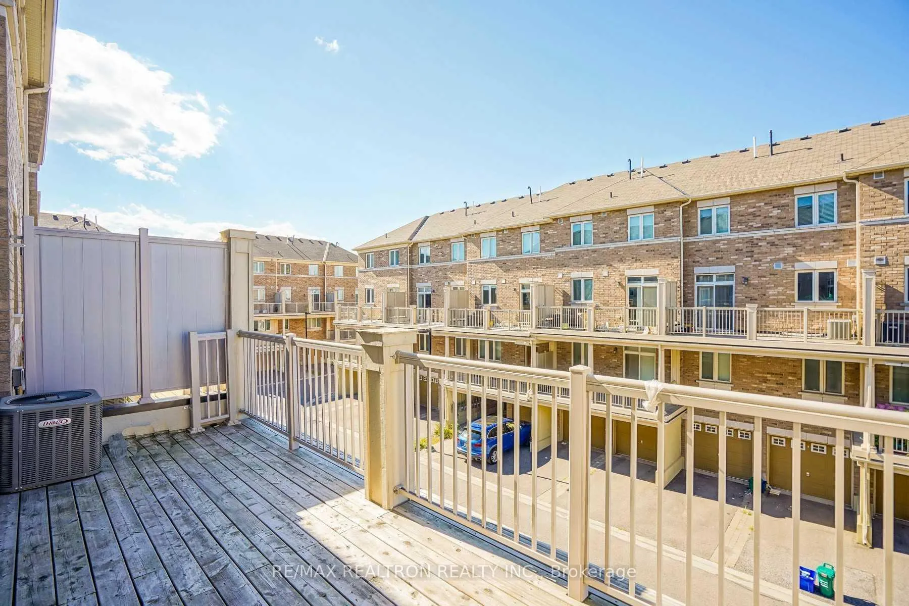 Photo 11 of Unit 48, 40 Comely Way, Markham, Milliken Mills East — HOMEH