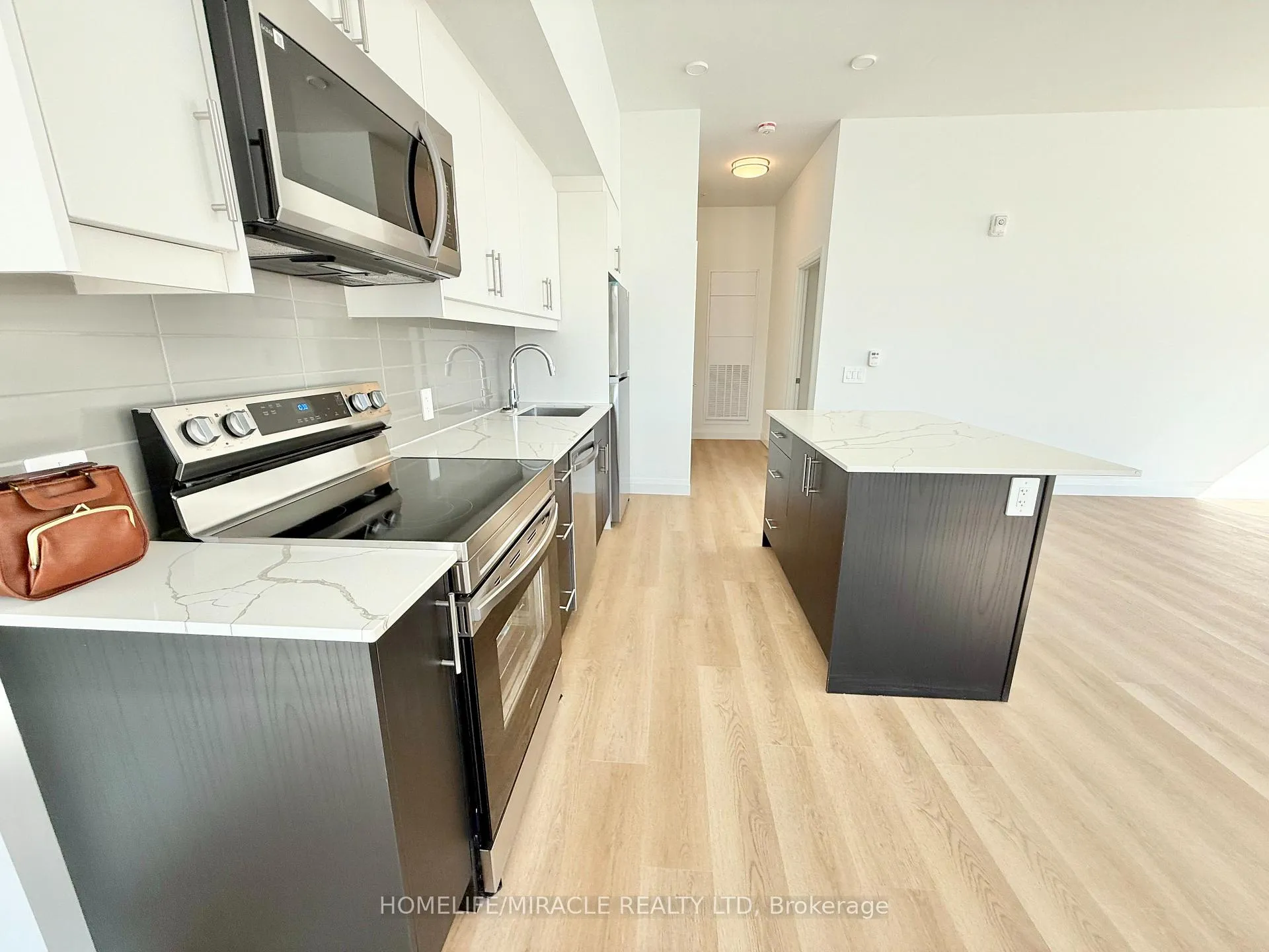 Photo 4 of Unit 104, 1333 Weber Street E, Kitchener — HOMEH