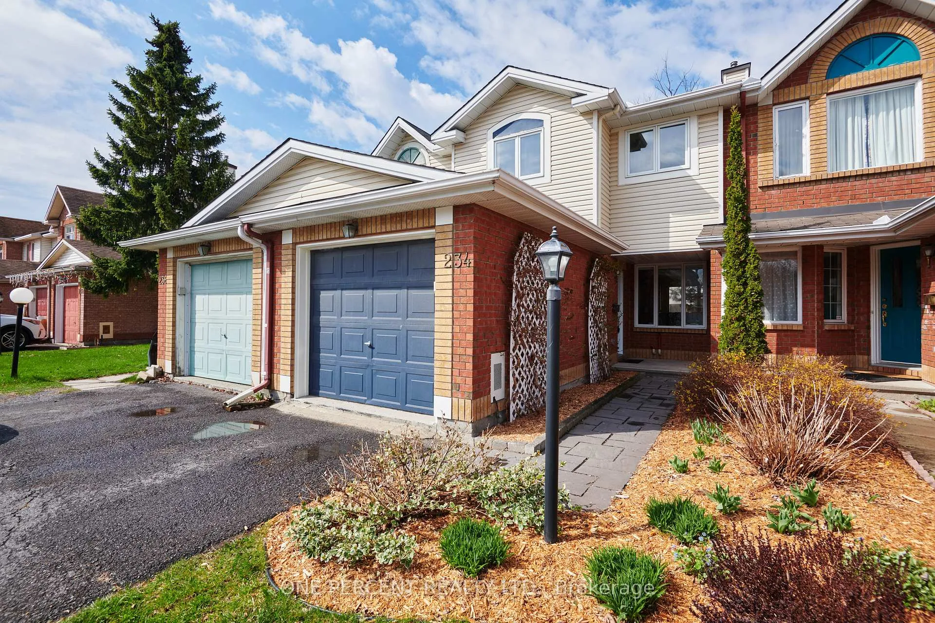 Photo 2 of 234 Beatrice Drive, Ottawa, Barrhaven - Longfields — HOMEH