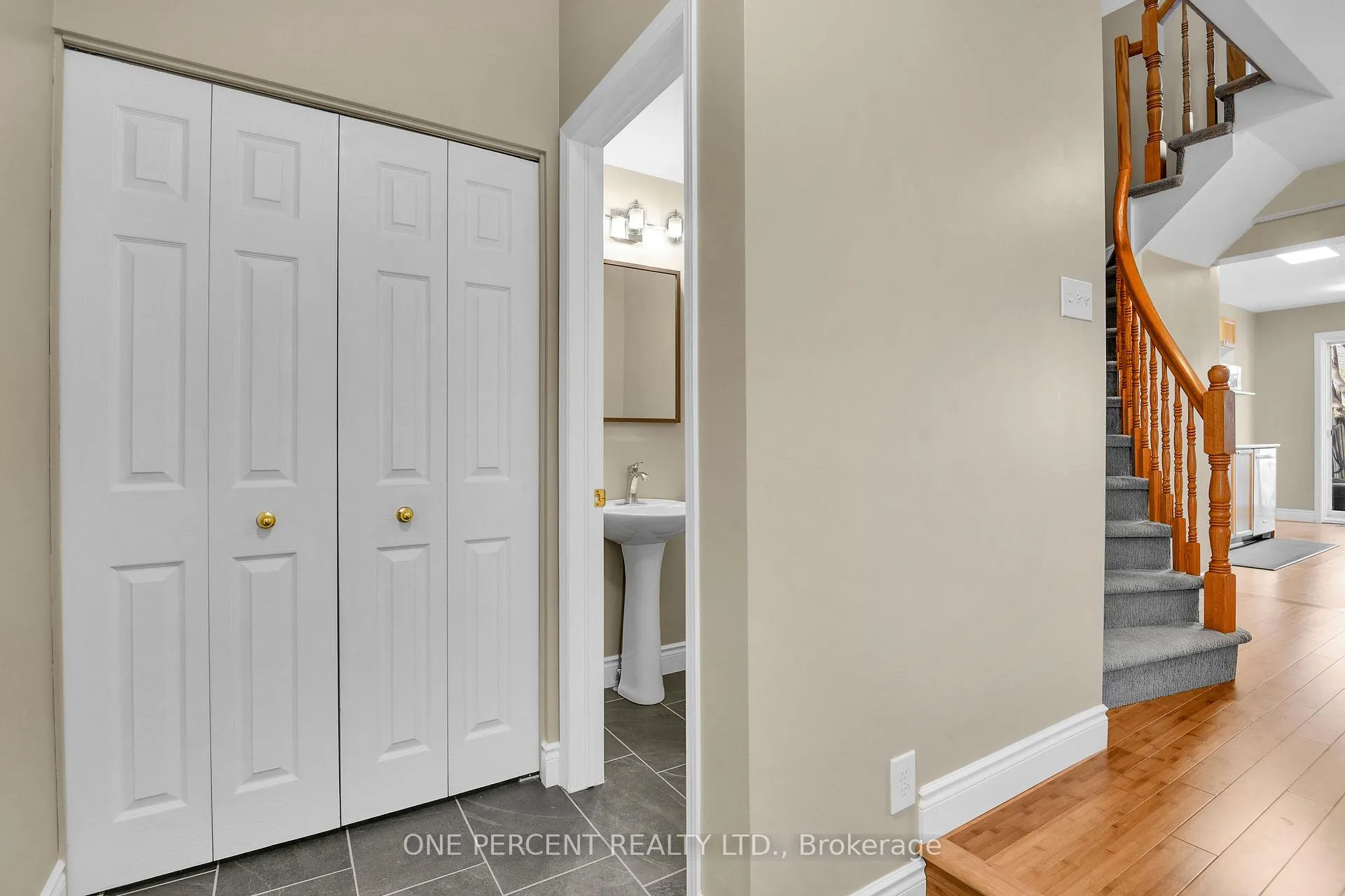 Photo 5 of 234 Beatrice Drive, Ottawa, Barrhaven - Longfields — HOMEH