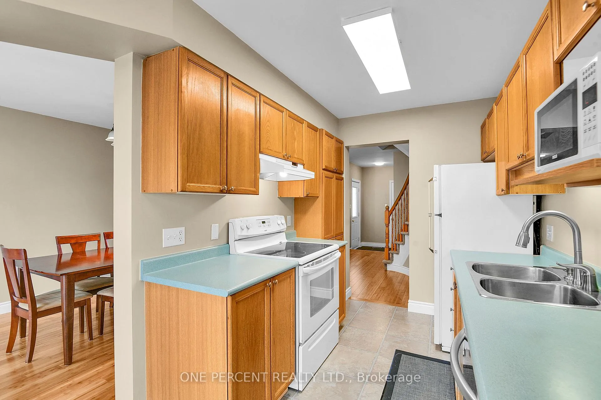 Photo 13 of 234 Beatrice Drive, Ottawa, Barrhaven - Longfields — HOMEH