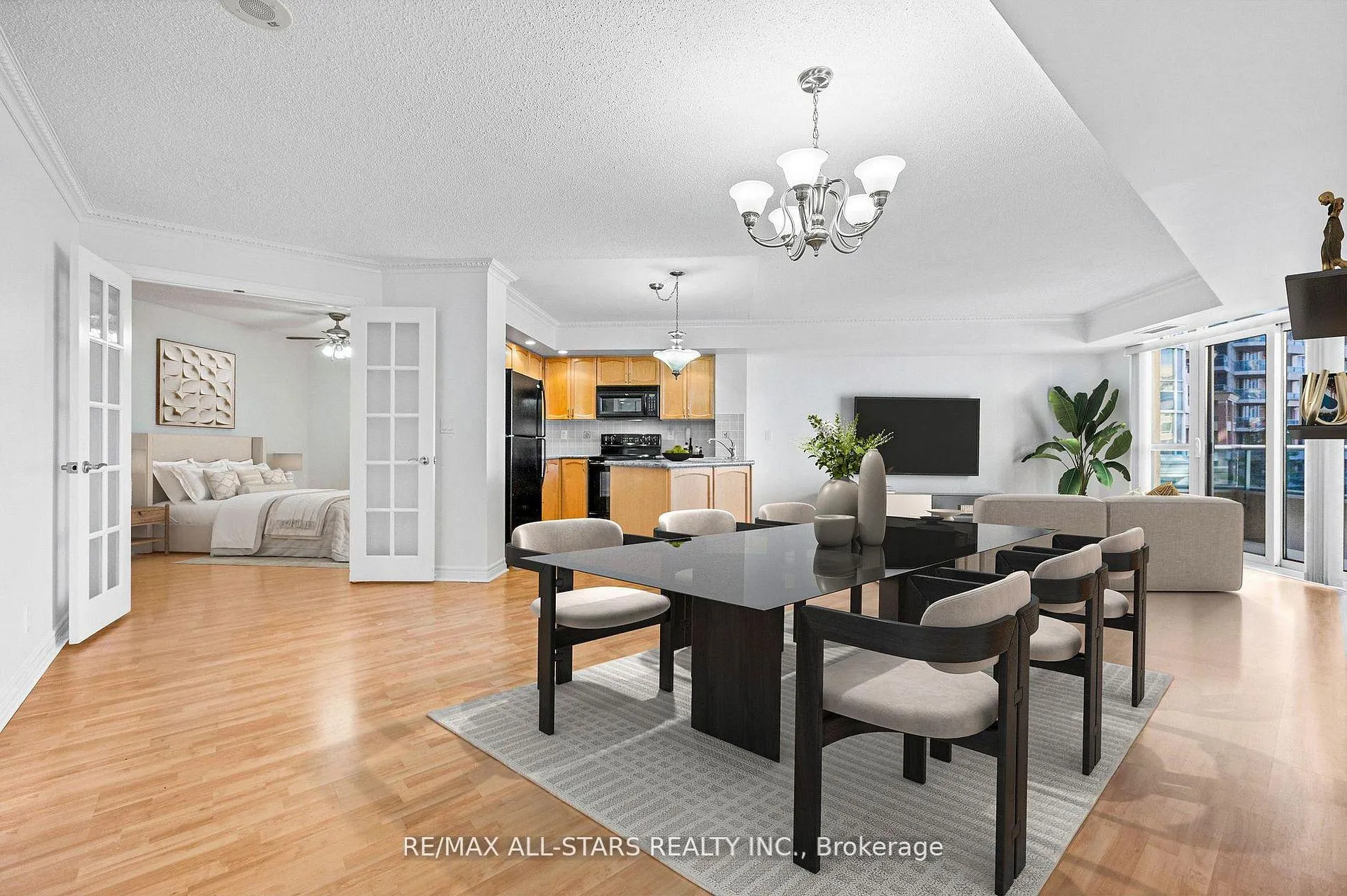 Photo 6 of Unit 536, 33 Cox Boulevard, Markham, Unionville — HOMEH