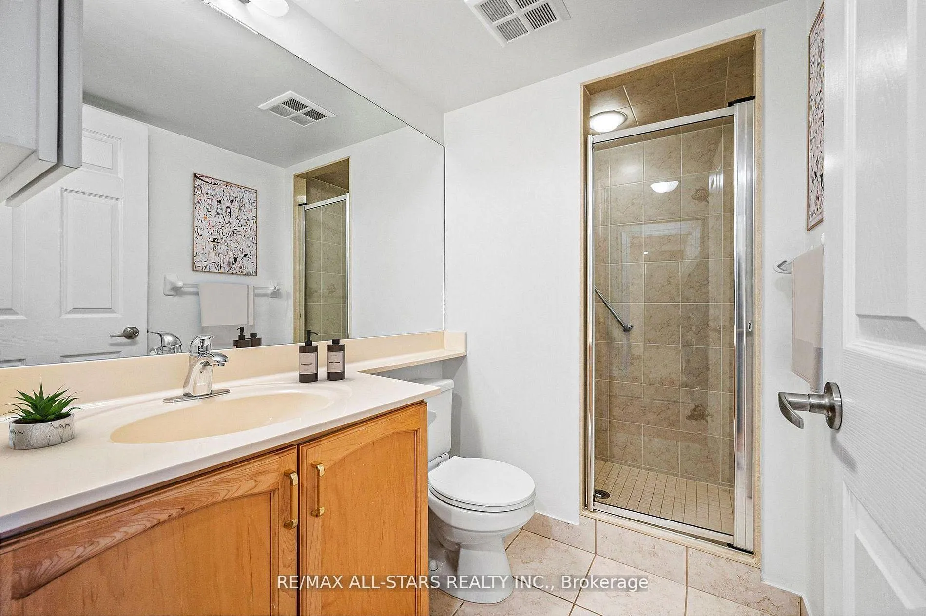 Photo 13 of Unit 536, 33 Cox Boulevard, Markham, Unionville — HOMEH