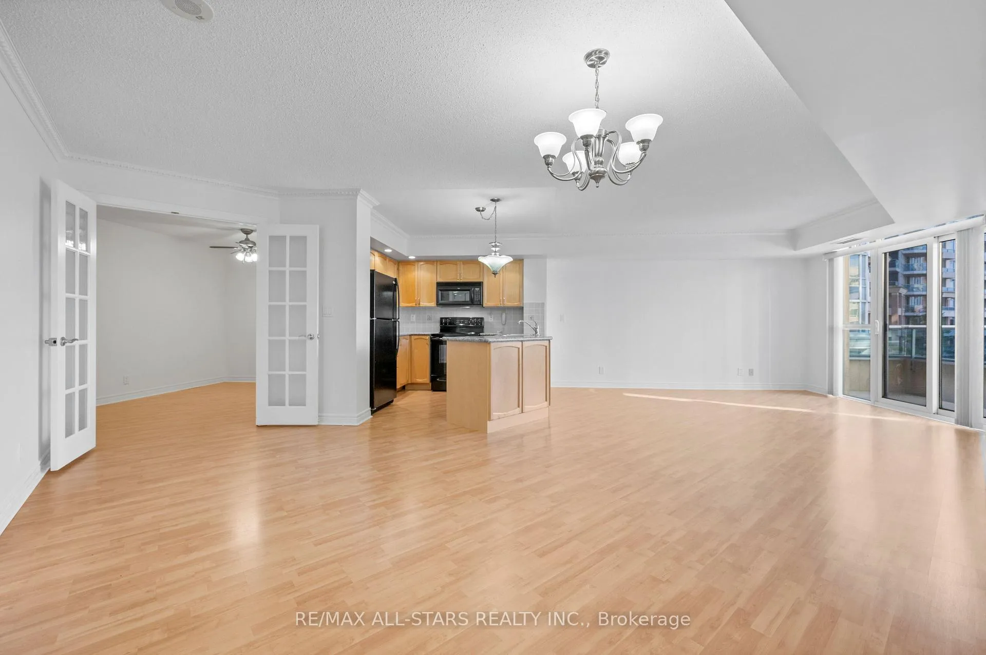 Photo 16 of Unit 536, 33 Cox Boulevard, Markham, Unionville — HOMEH