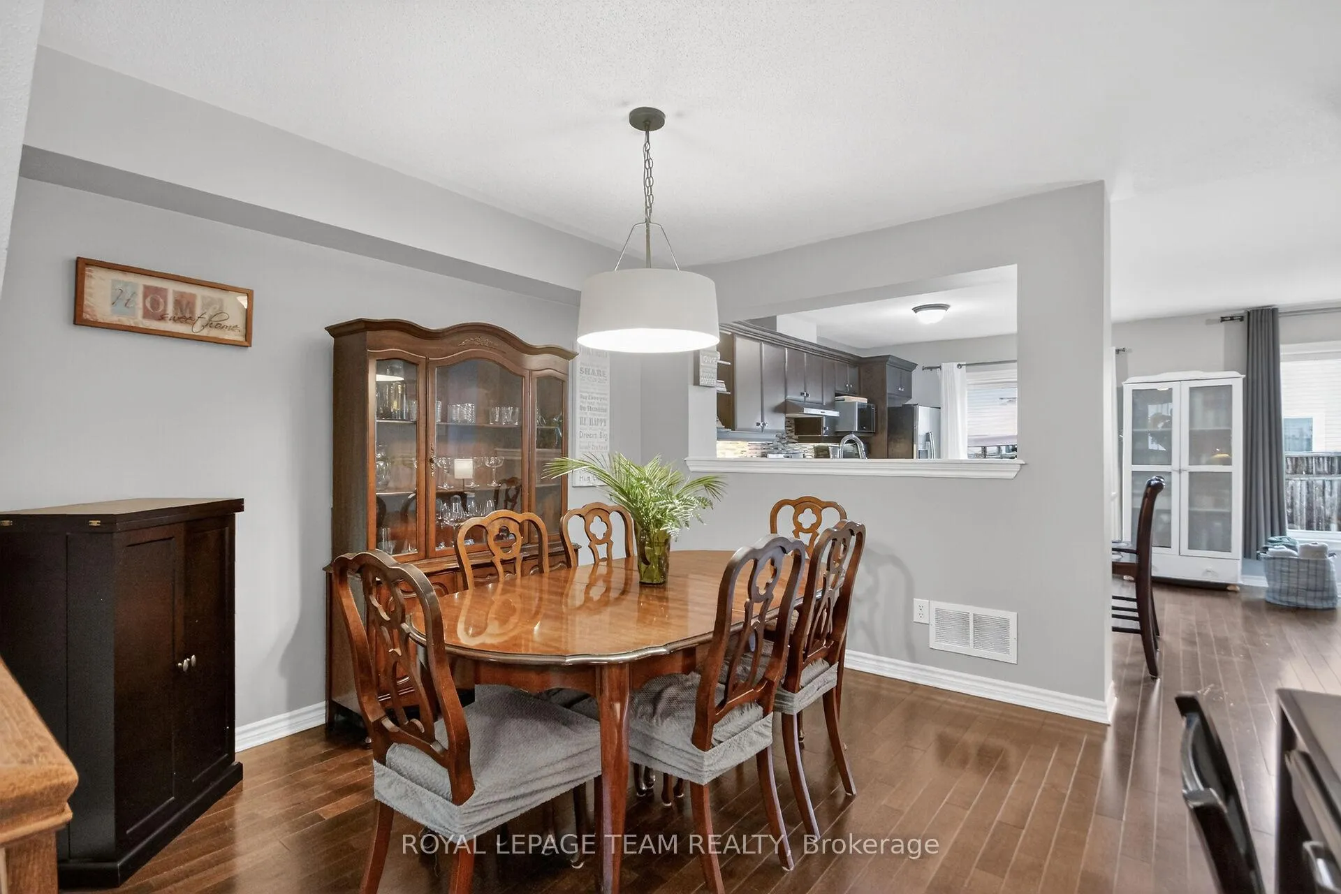 Photo 5 of 3117 Burritts Rapids Place, Ottawa, Barrhaven - Half Moon Bay — HOMEH