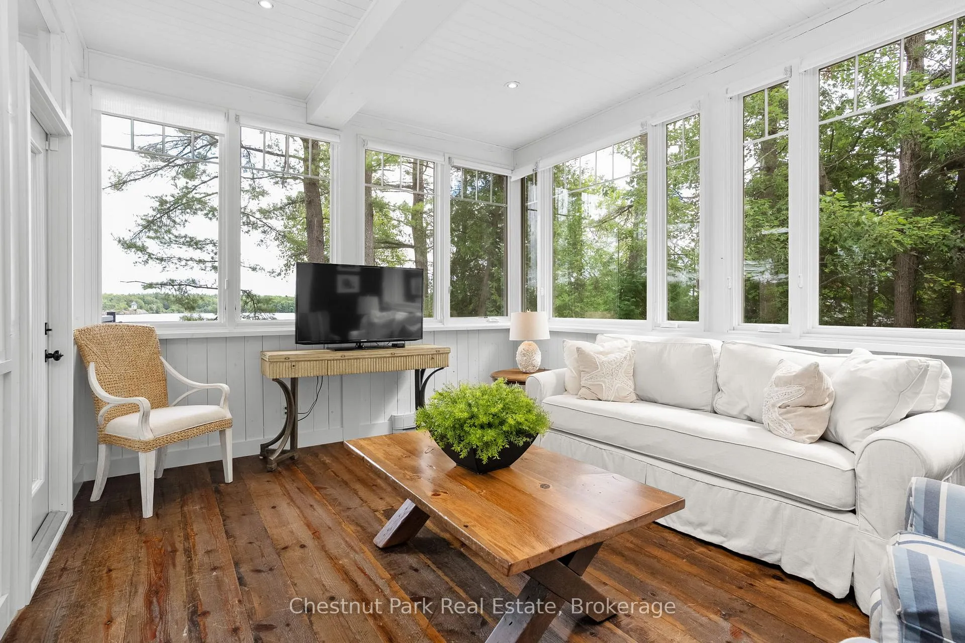 Photo 13 of 1026 3300 Road, Gravenhurst, Muskoka (S) — HOMEH