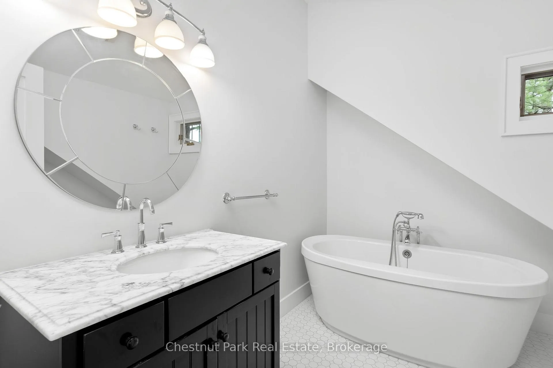 Photo 19 of 1026 3300 Road, Gravenhurst, Muskoka (S) — HOMEH