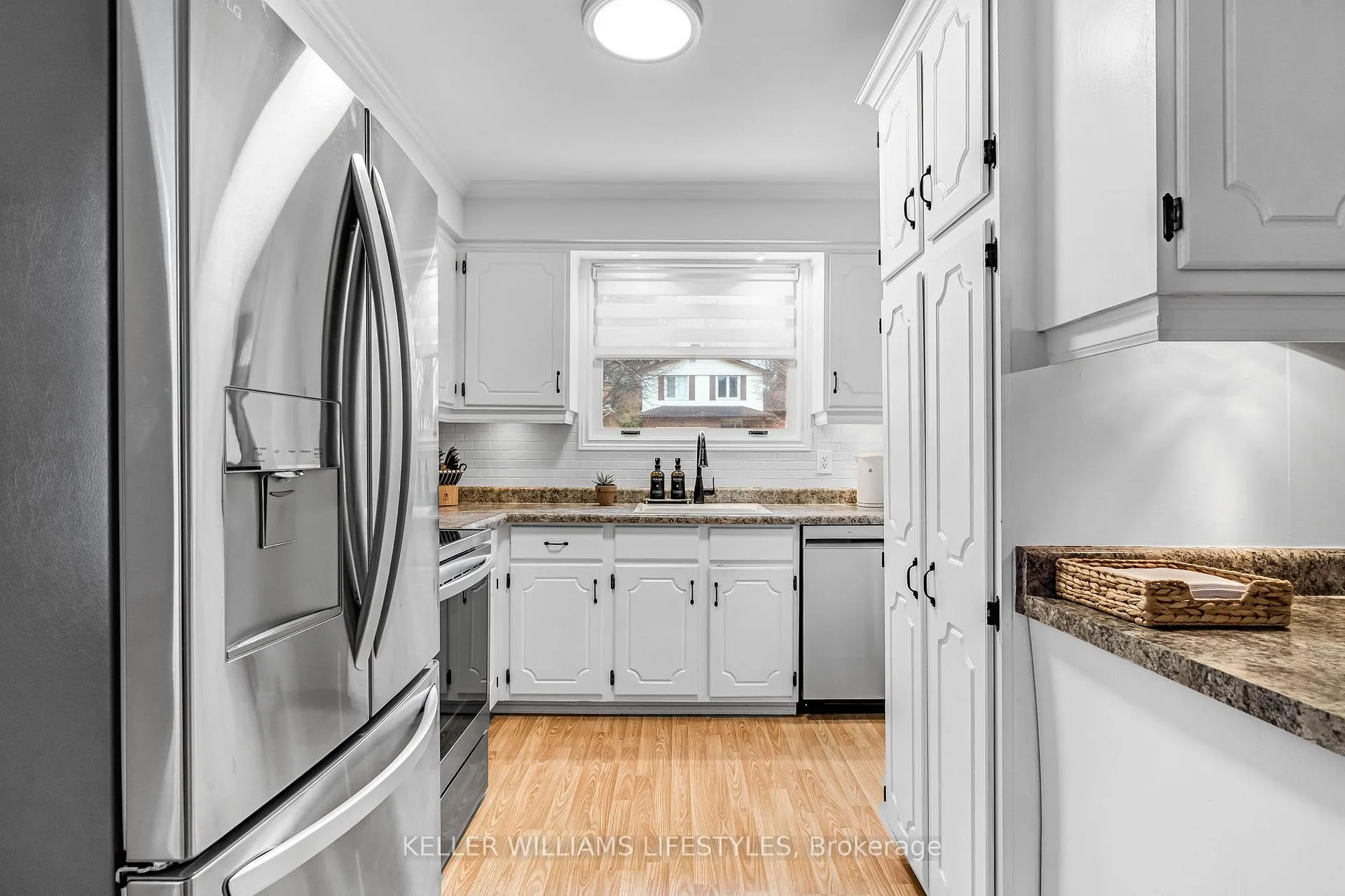 Photo 16 of 350 Highview Crescent, London, South O — HOMEH