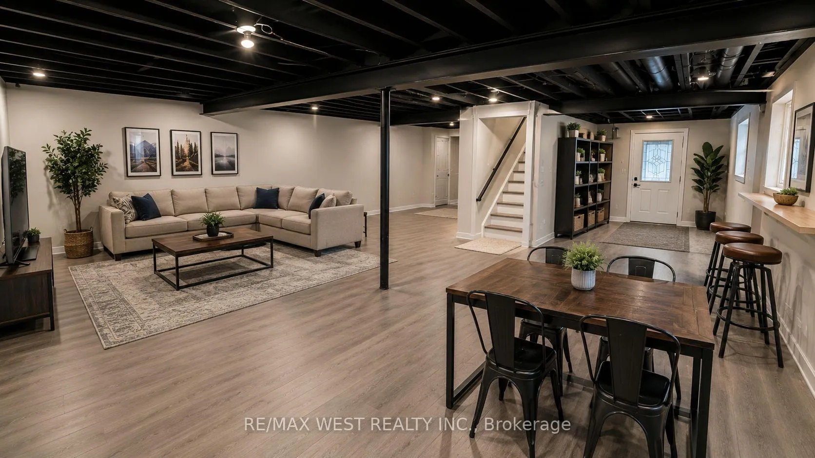 Photo 23 of 11 Pine Street, Ajax, Central — HOMEH
