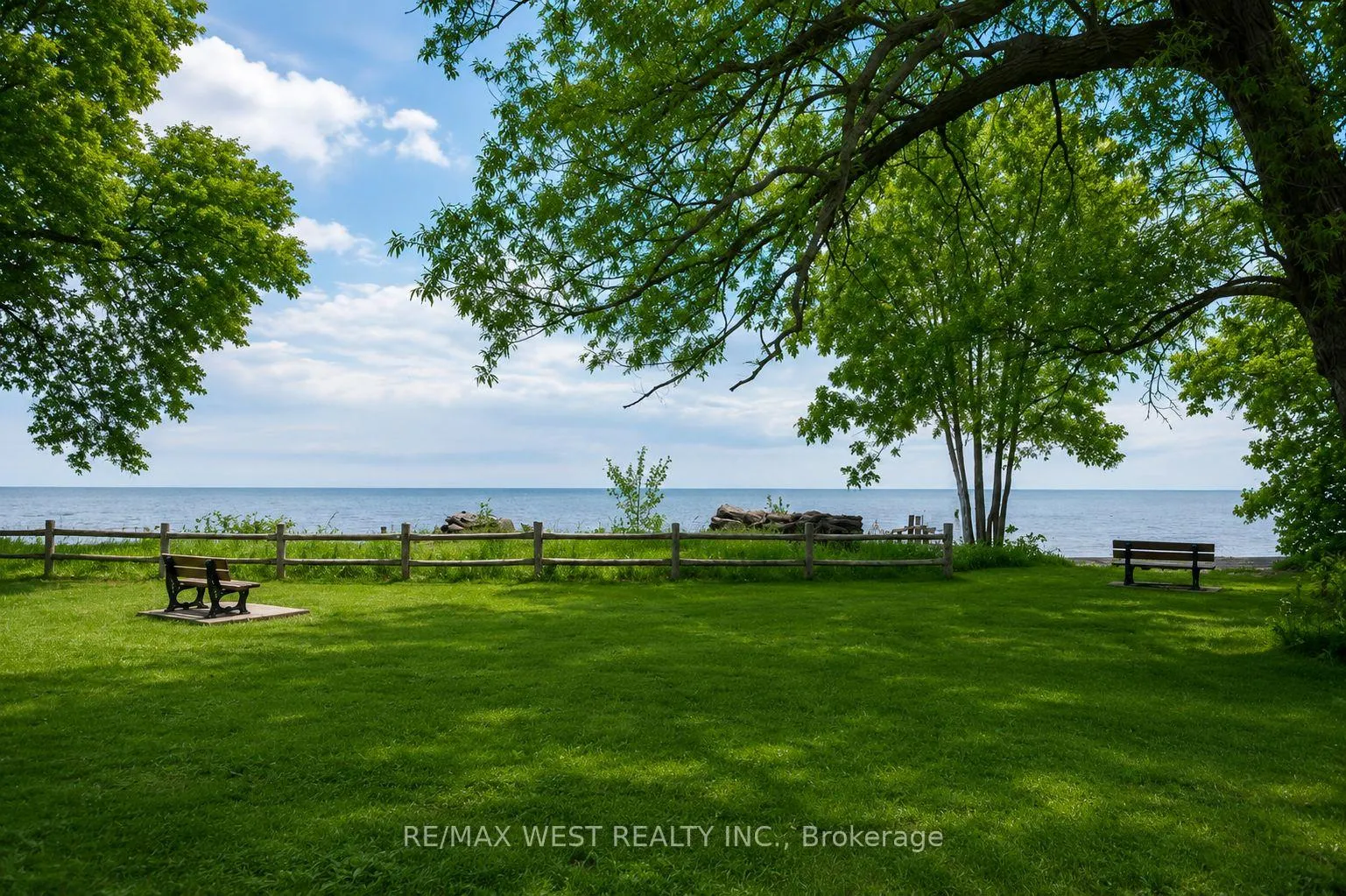 Photo 41 of 11 Pine Street, Ajax, Central — HOMEH