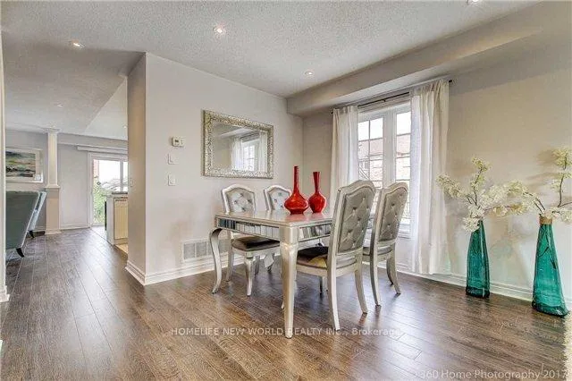 Photo 4 of 186 Swan Park Road, Markham, Greensborough — HOMEH