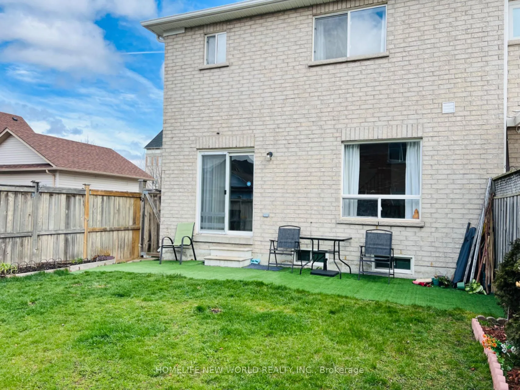 Photo 22 of 186 Swan Park Road, Markham, Greensborough — HOMEH