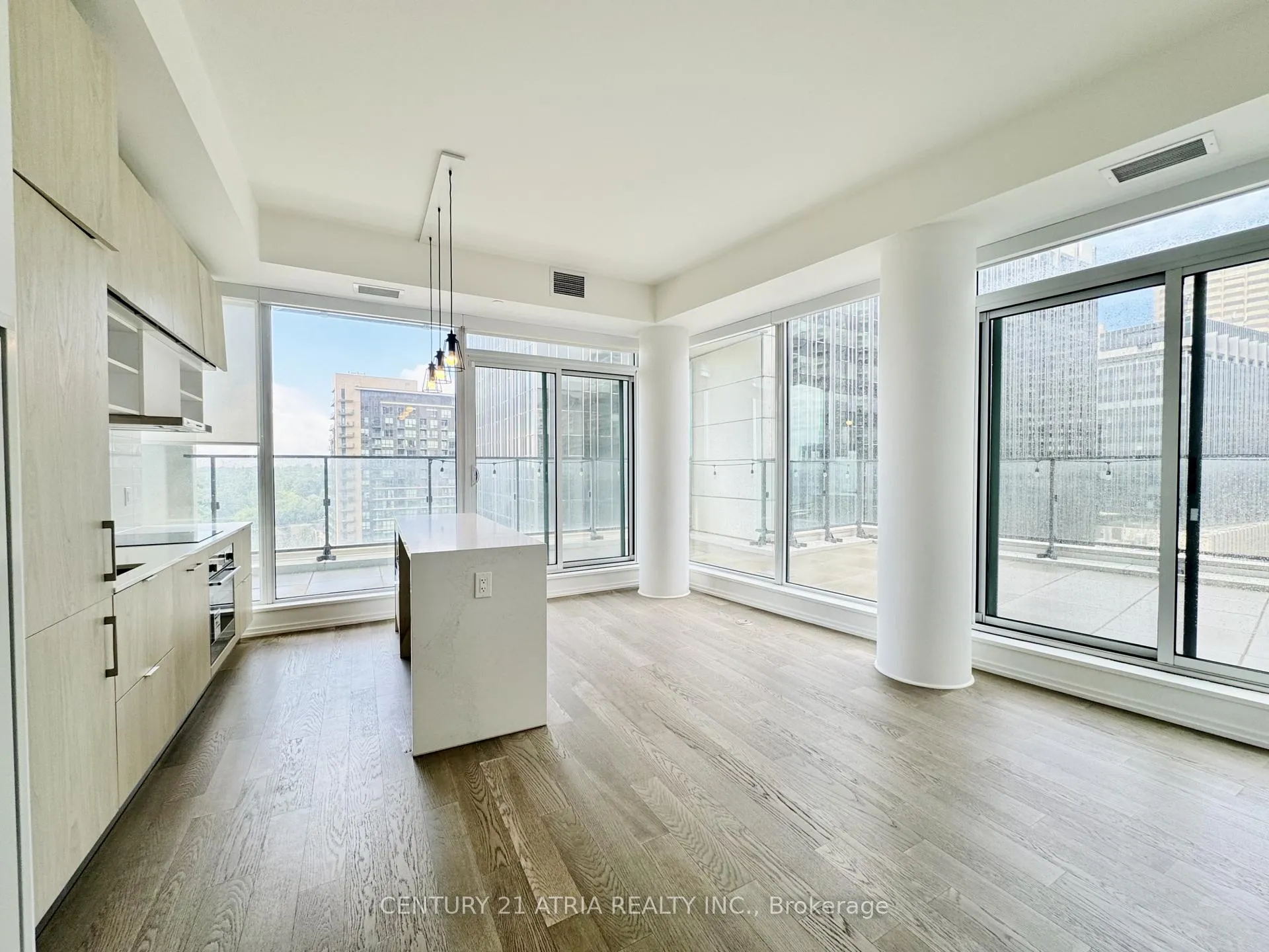 Photo 2 of Unit 1213, 5 Soudan Avenue, Toronto, Mount Pleasant West — HOMEH