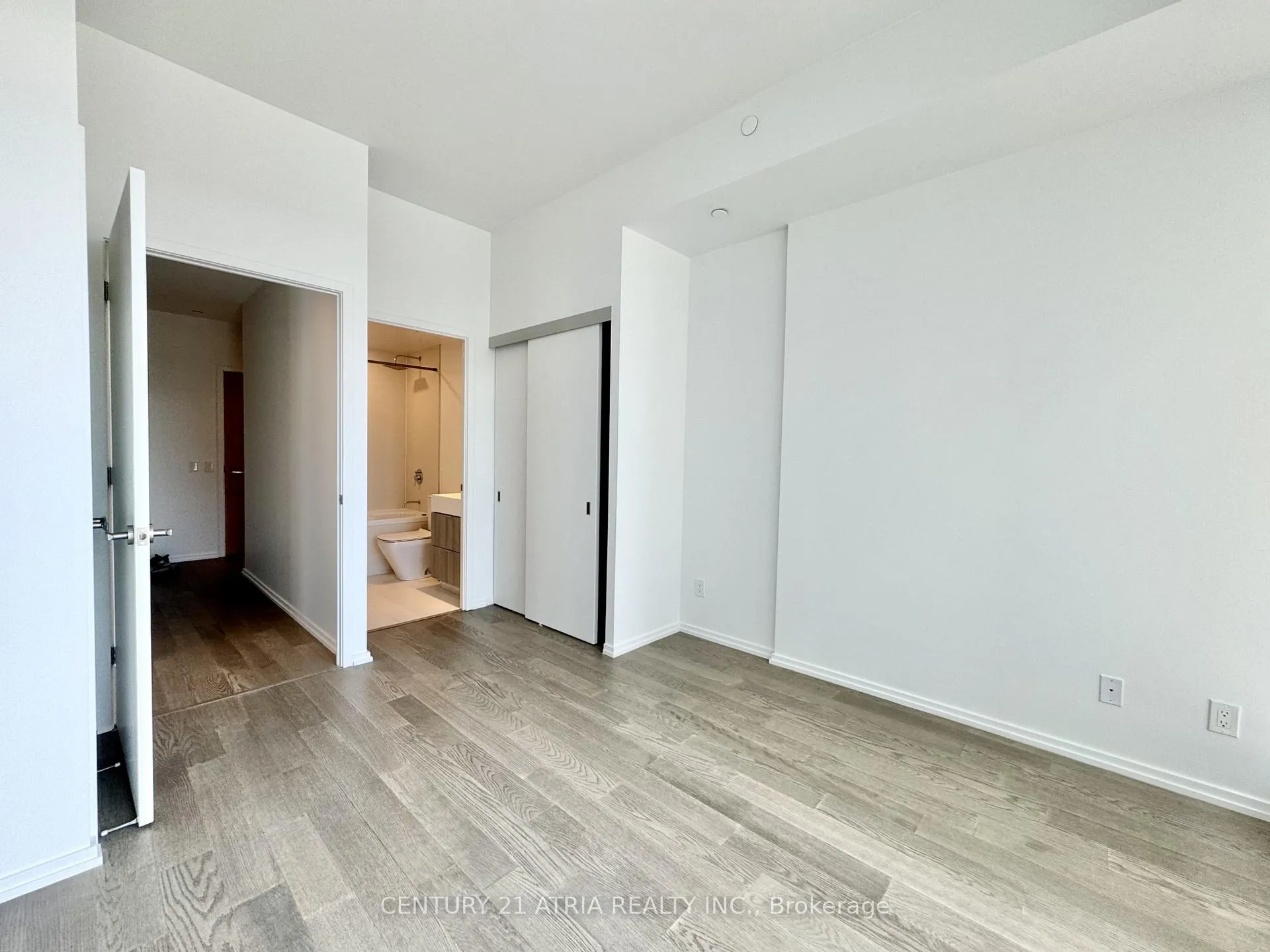 Photo 11 of Unit 1213, 5 Soudan Avenue, Toronto, Mount Pleasant West — HOMEH