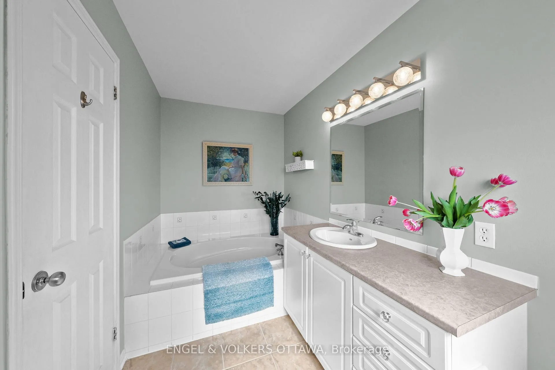 Photo 14 of 162 Sorento Street, Ottawa, Barrhaven - Strandherd — HOMEH