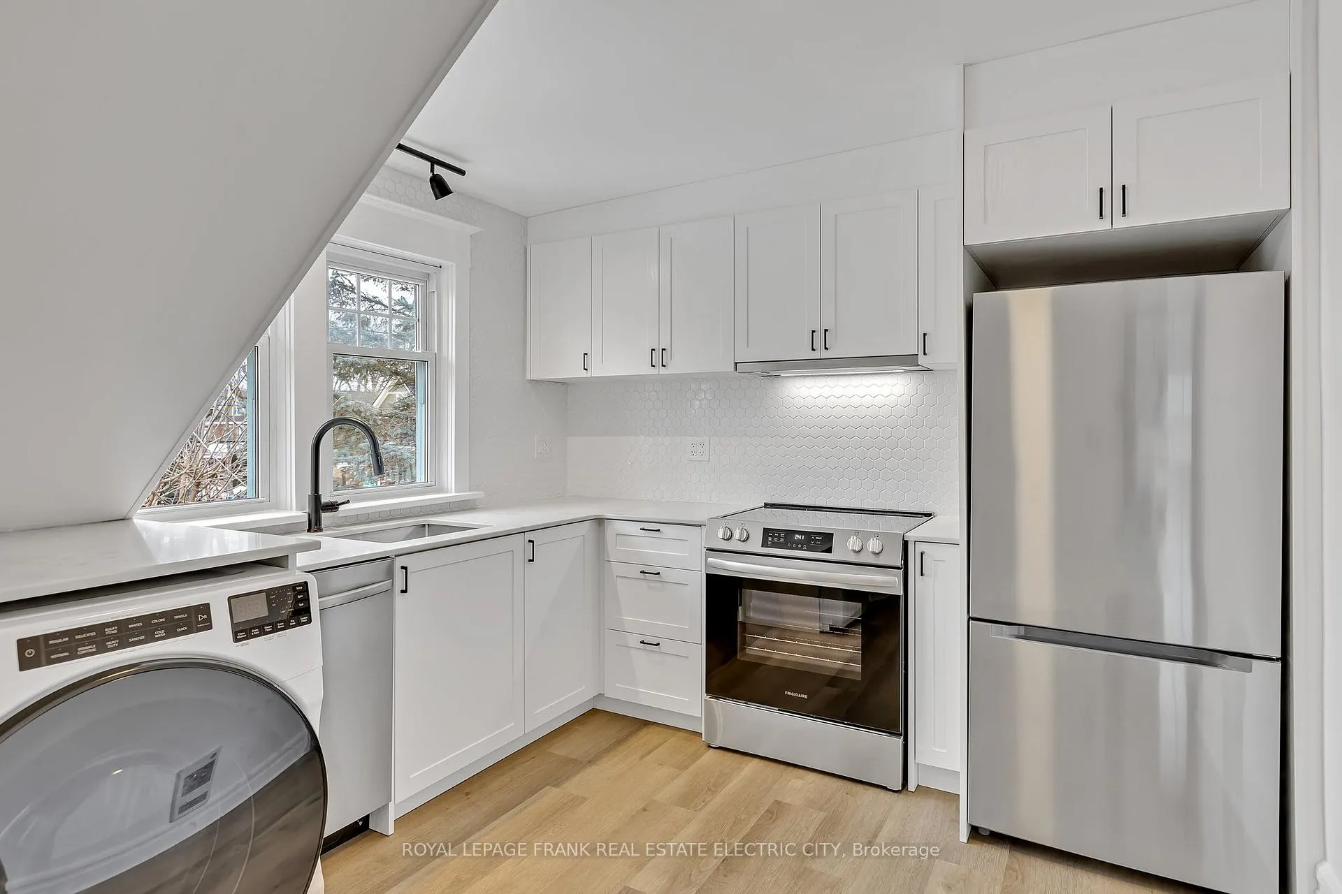 Photo 13 of 1353 Monaghan Road, Peterborough, Town Ward 3 — HOMEH