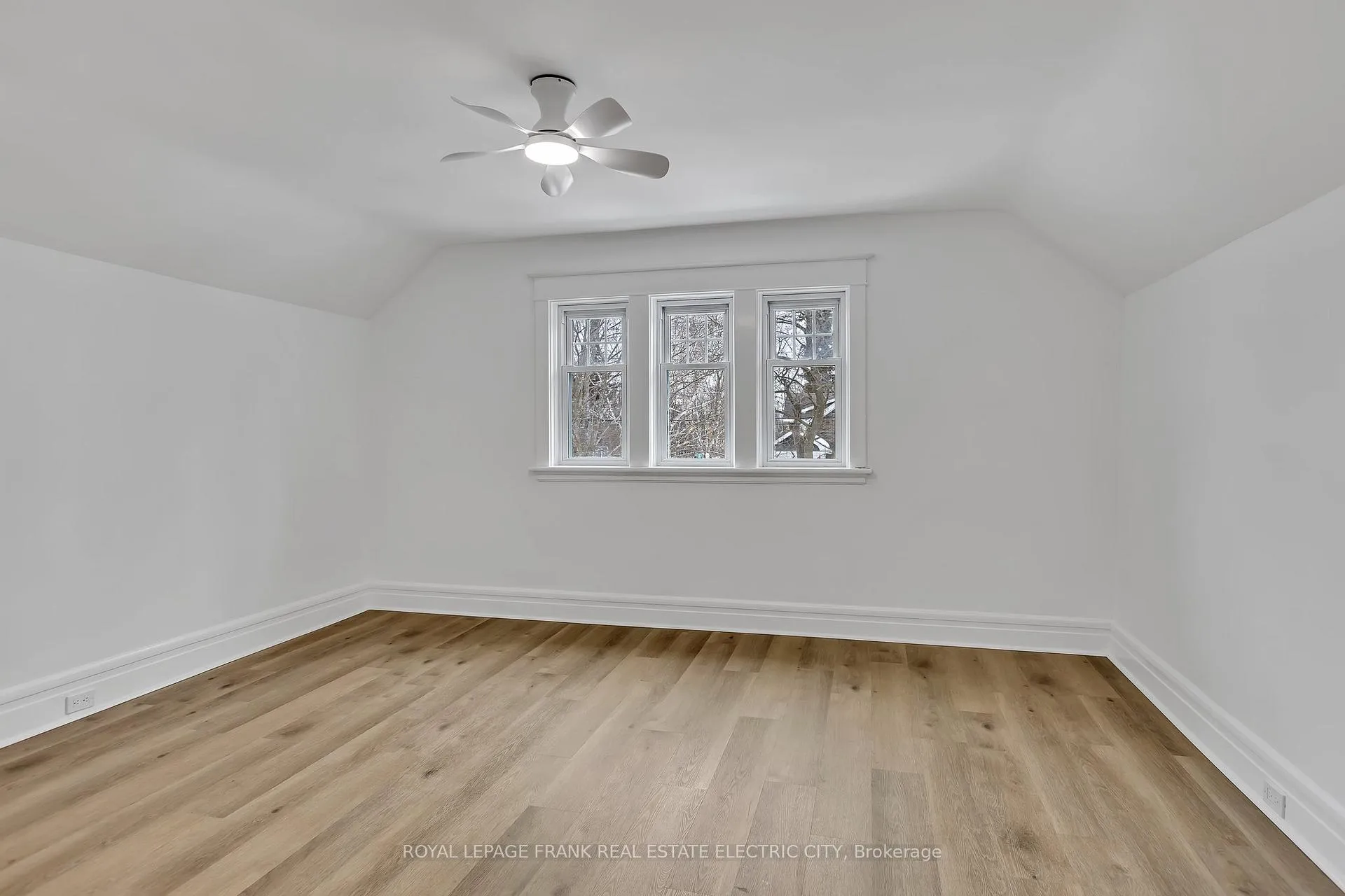 Photo 21 of 1353 Monaghan Road, Peterborough, Town Ward 3 — HOMEH