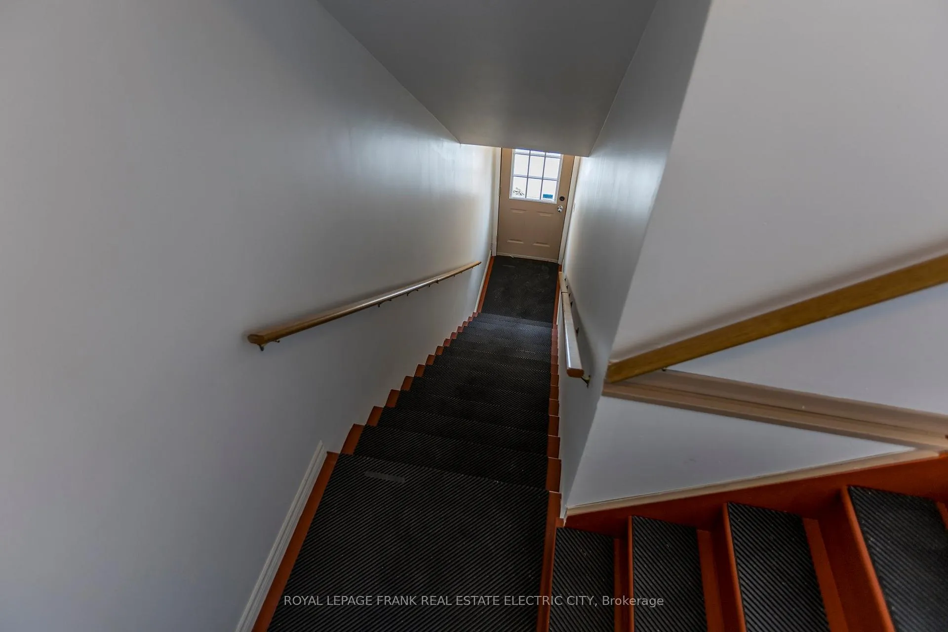 Photo 28 of 1353 Monaghan Road, Peterborough, Town Ward 3 — HOMEH