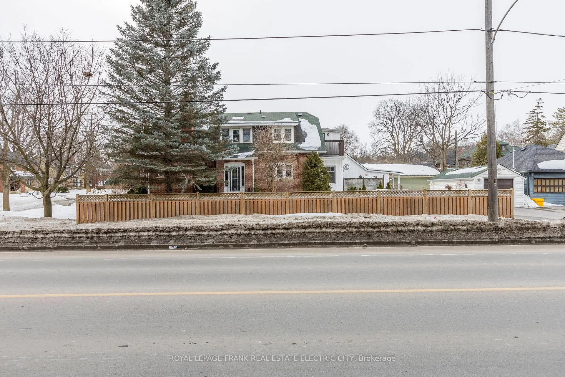 Photo 32 of 1353 Monaghan Road, Peterborough, Town Ward 3 — HOMEH