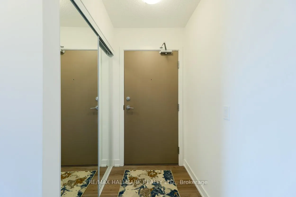 Photo 2 of Unit 901, 1010 Sandy Beach Road, Pickering, Bay Ridges — HOMEH