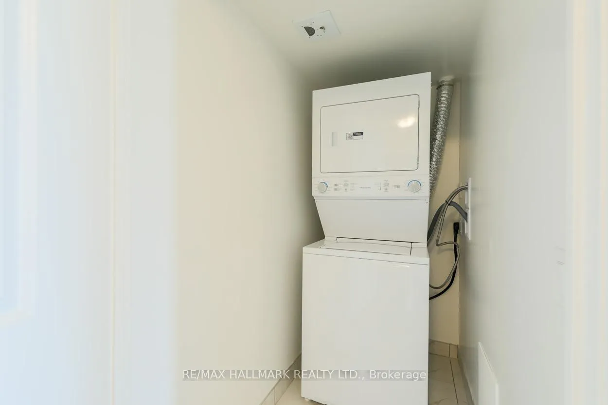 Photo 9 of Unit 901, 1010 Sandy Beach Road, Pickering, Bay Ridges — HOMEH