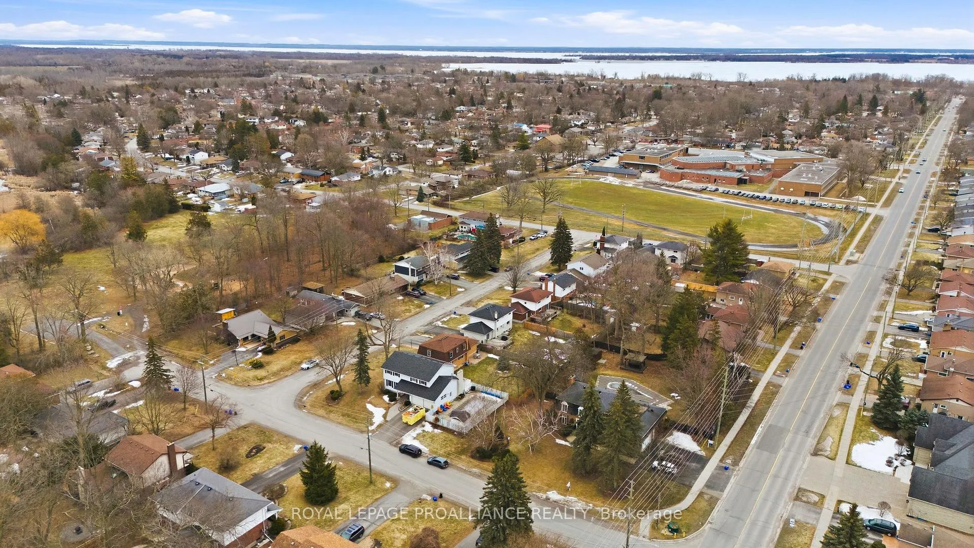 Photo 36 of 14 Forest Hill Crescent, Belleville, Belleville Ward — HOMEH