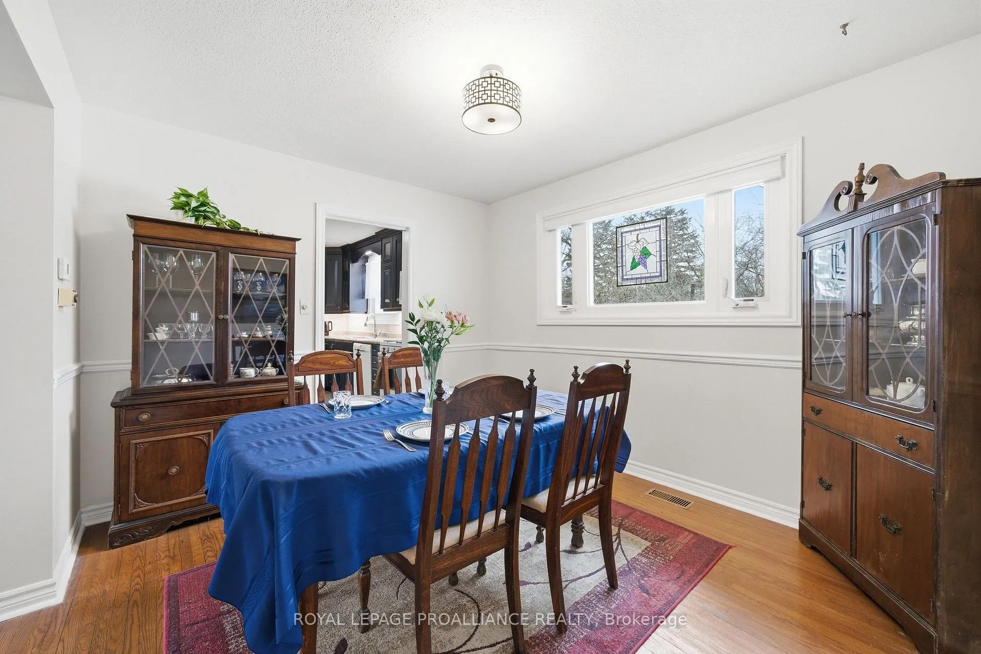 Photo 10 of 14 Forest Hill Crescent, Belleville, Belleville Ward — HOMEH