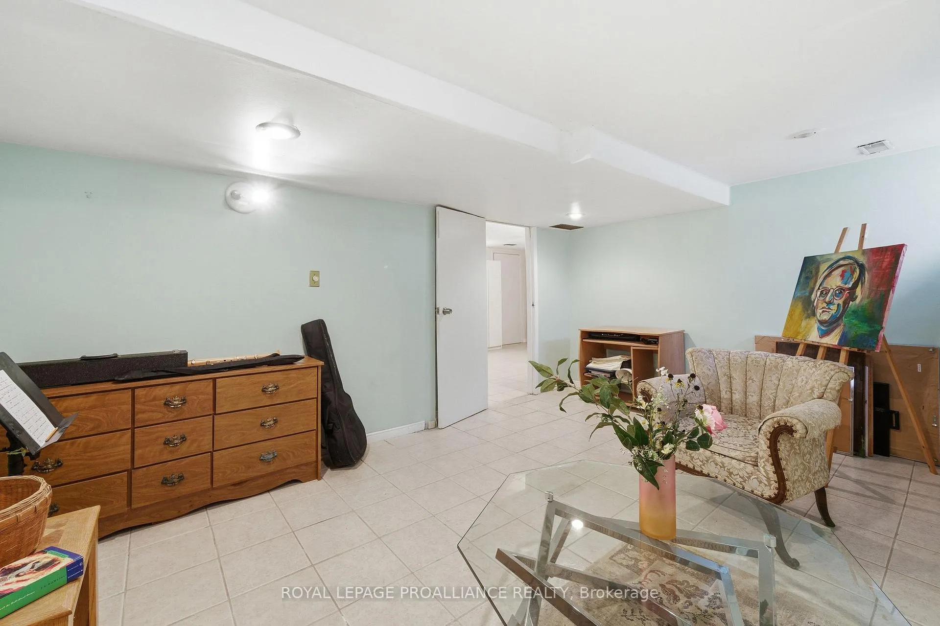 Photo 42 of 14 Forest Hill Crescent, Belleville, Belleville Ward — HOMEH