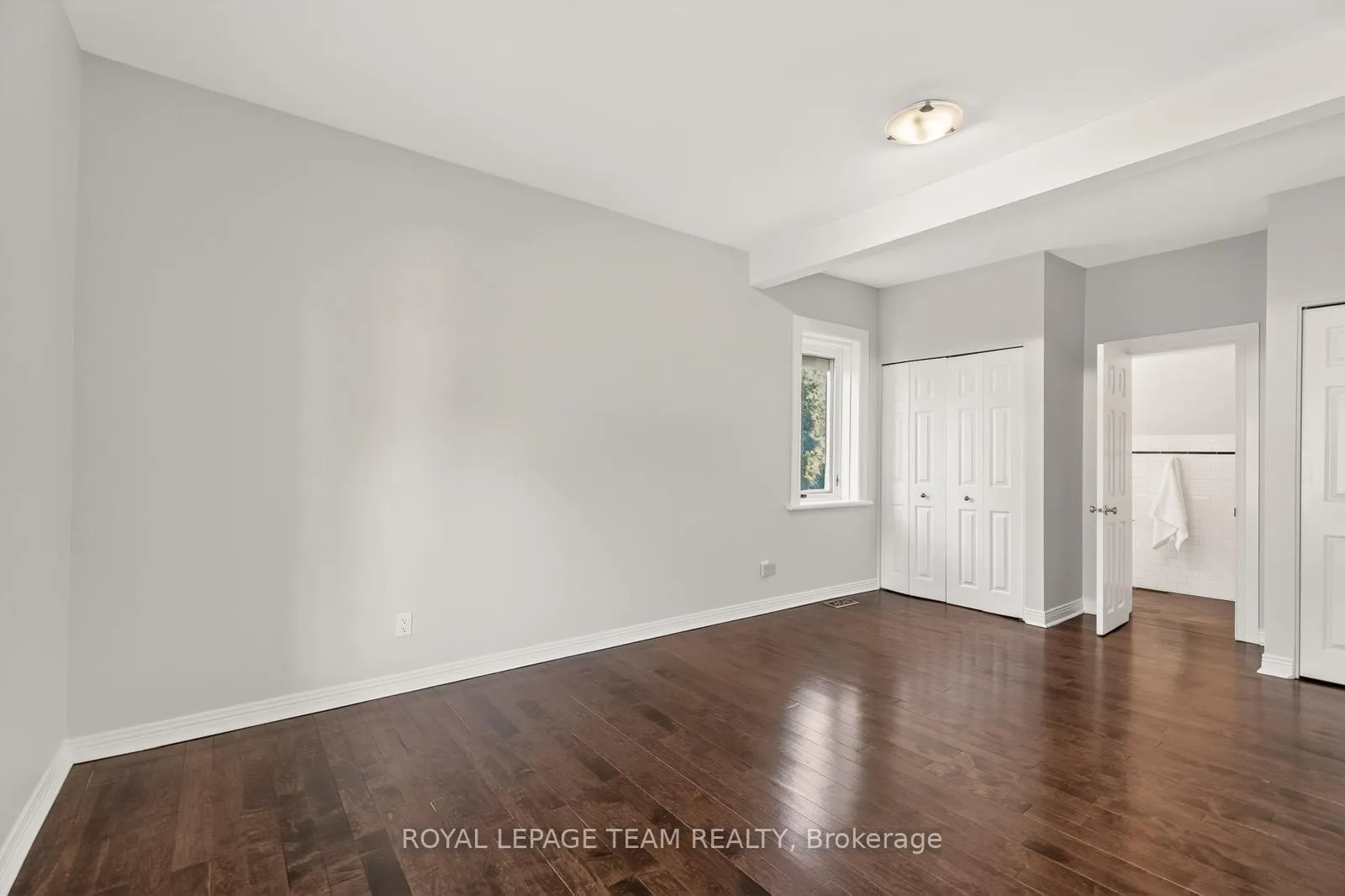 Photo 34 of 105 Crichton Street, Ottawa, New Edinburgh — HOMEH