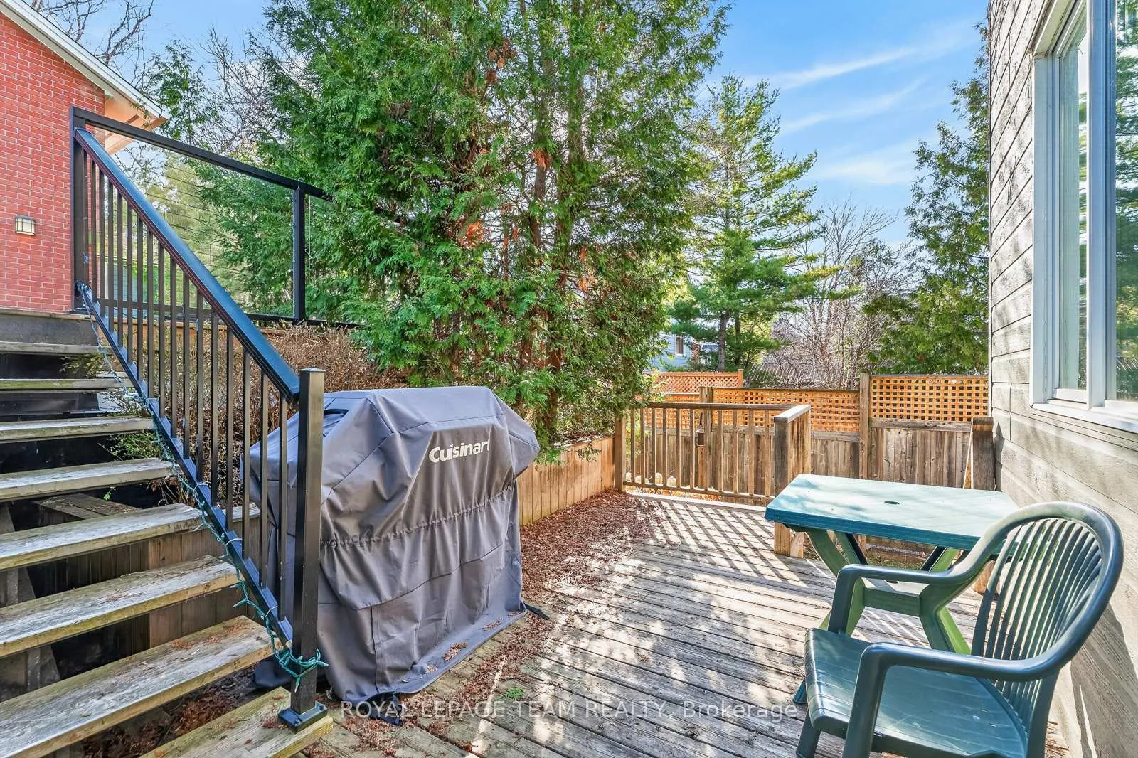 Photo 49 of 105 Crichton Street, Ottawa, New Edinburgh — HOMEH