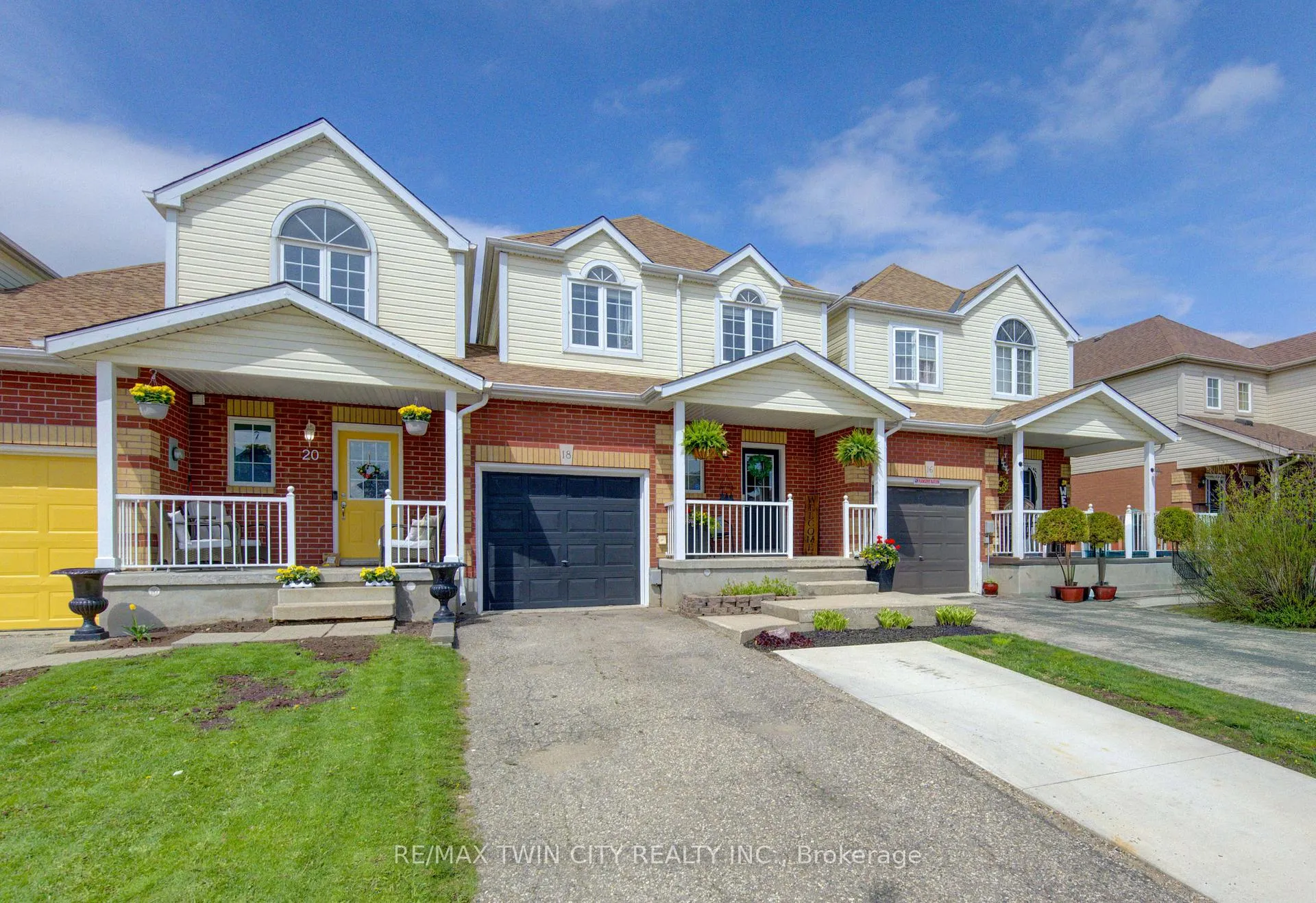 Photo 1 of 18 Carriage Hill Trail, Woolwich — HOMEH