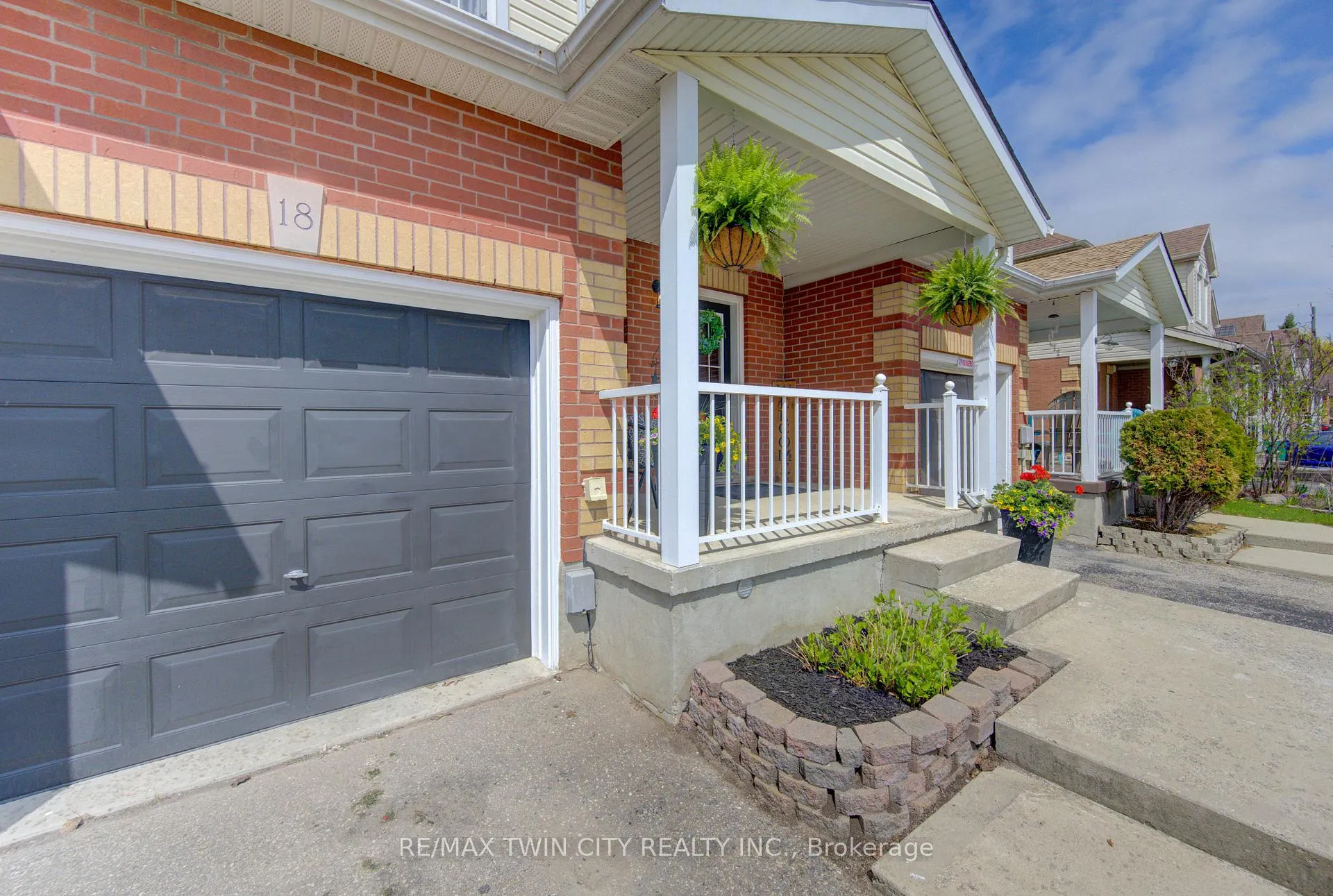 Photo 5 of 18 Carriage Hill Trail, Woolwich — HOMEH