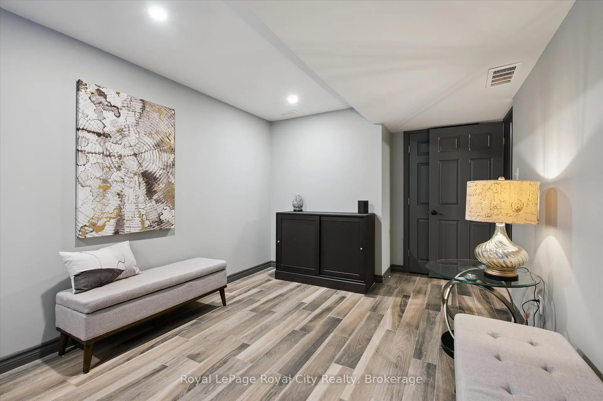 Photo 32 of 36 Emily Street, Centre Wellington, Elora/Salem — HOMEH