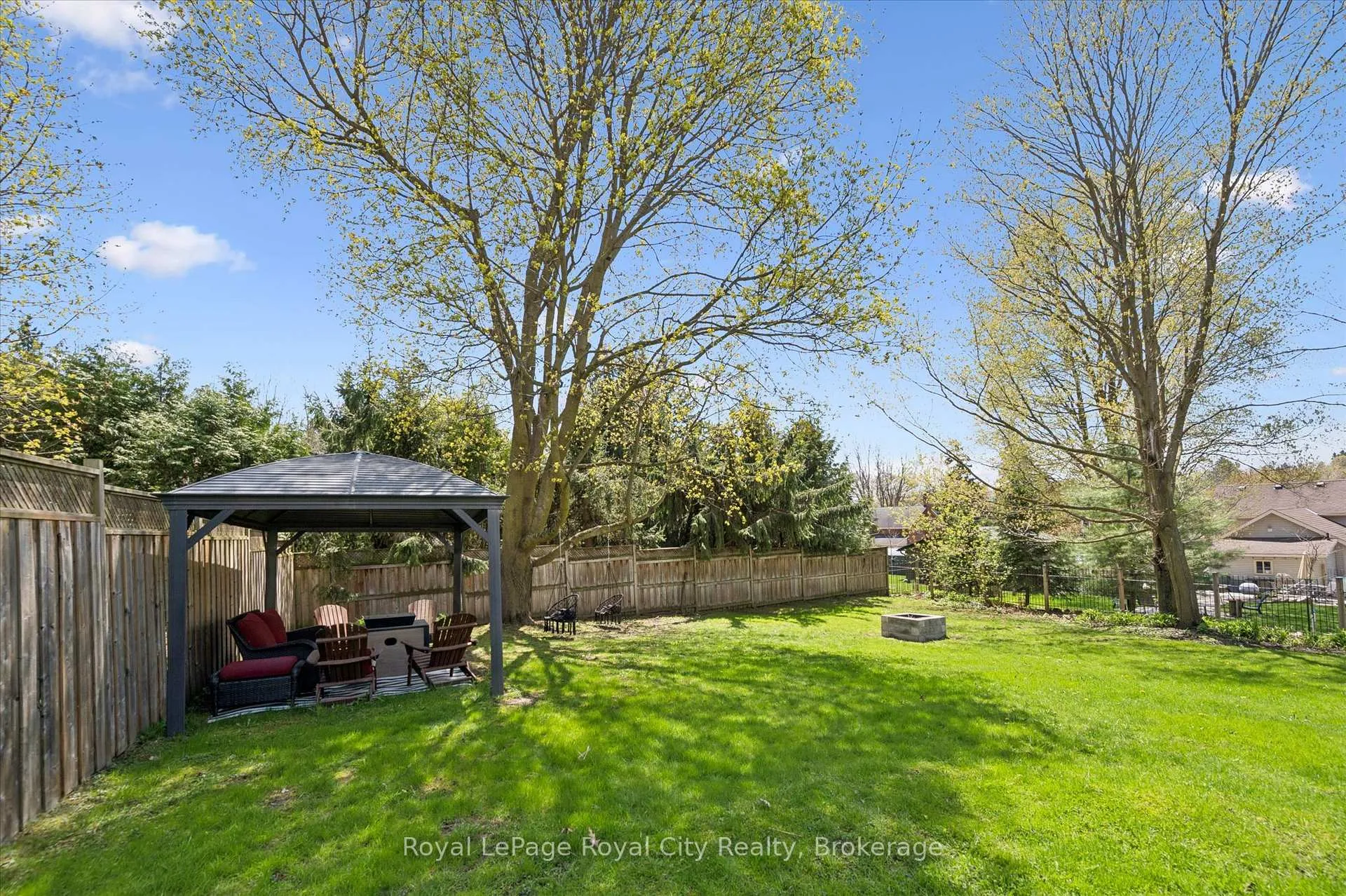 Photo 37 of 36 Emily Street, Centre Wellington, Elora/Salem — HOMEH