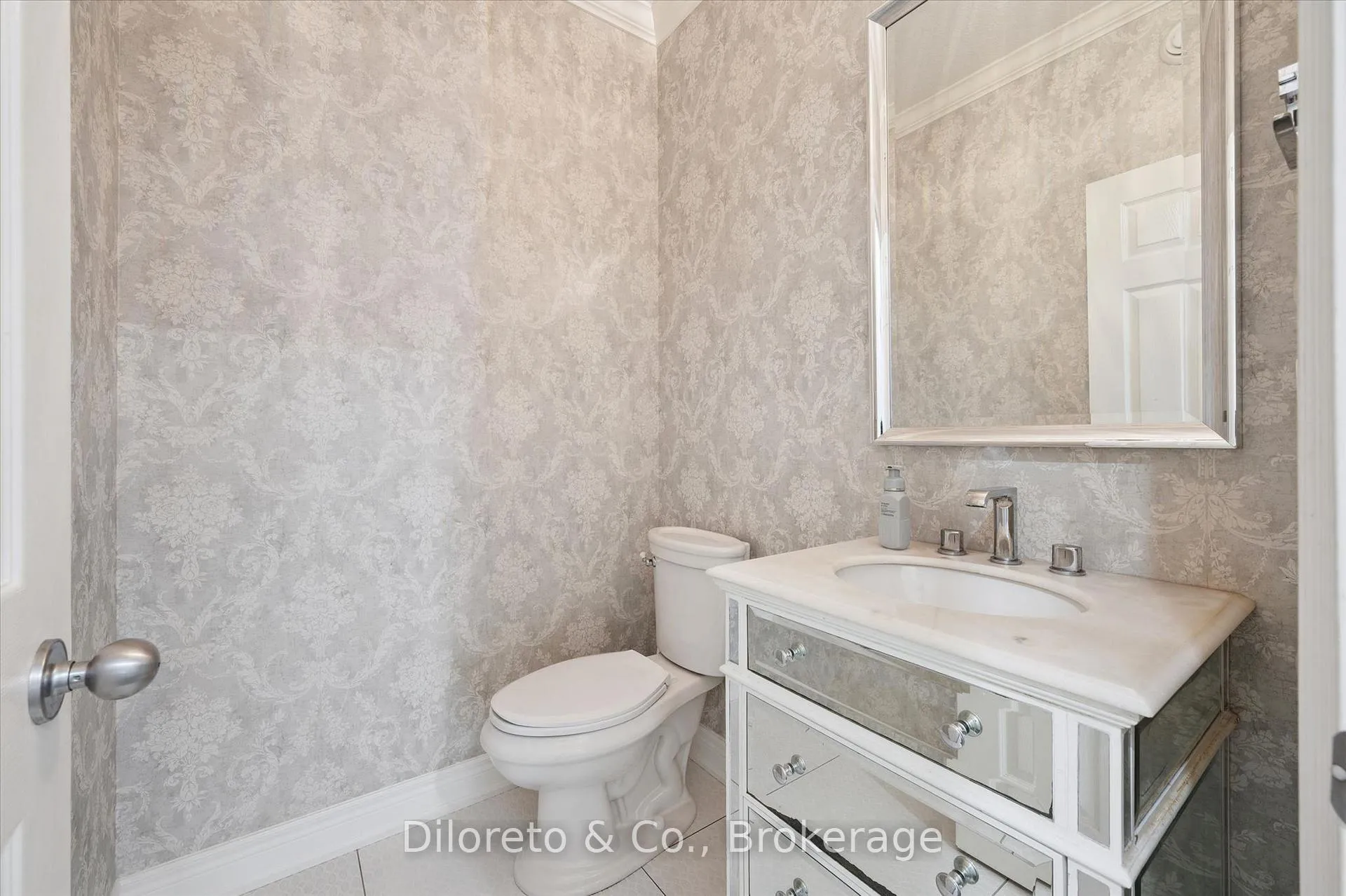 Photo 19 of 4 Zaduk Place, Guelph, Kortright East — HOMEH