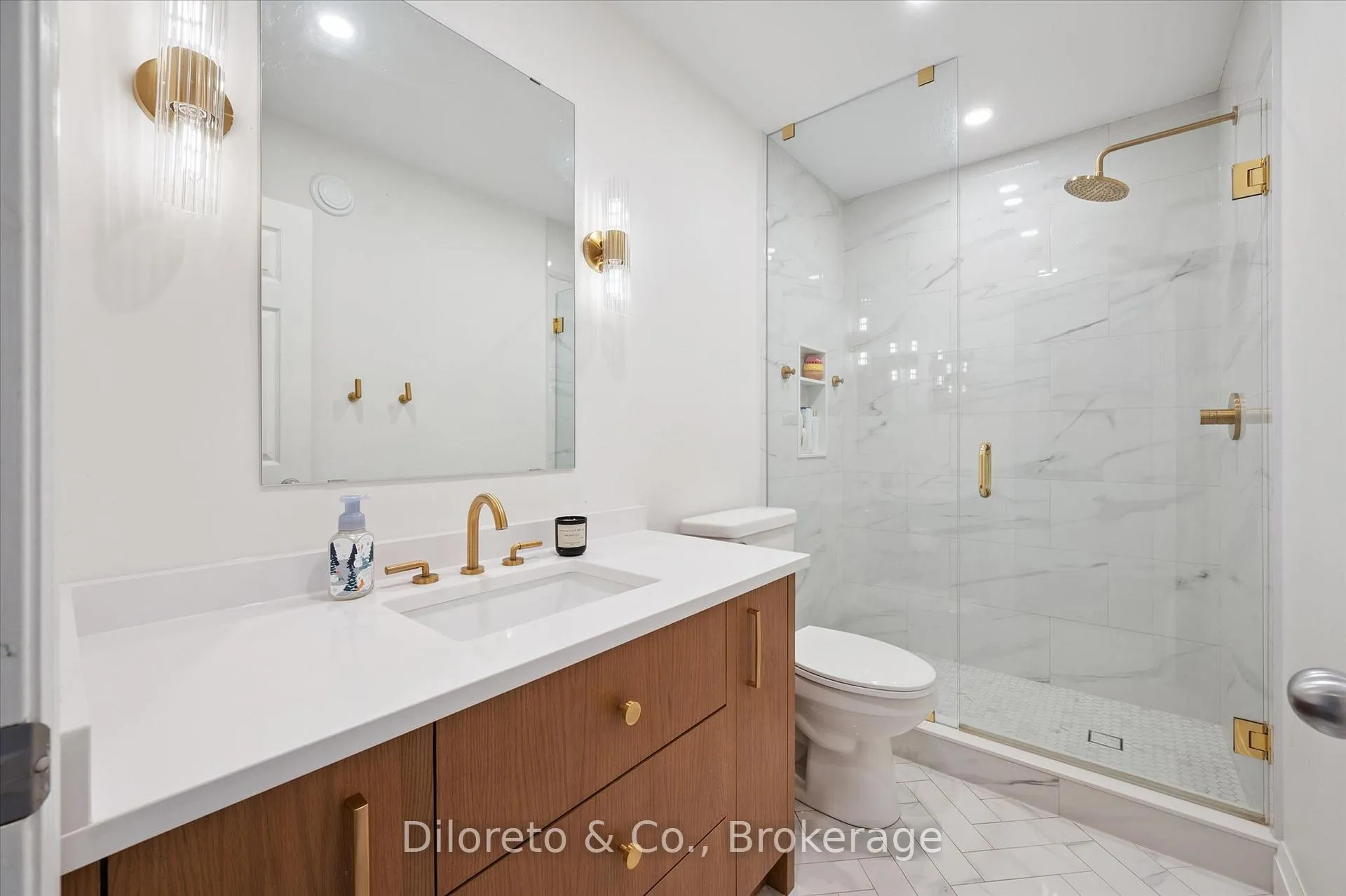 Photo 30 of 4 Zaduk Place, Guelph, Kortright East — HOMEH