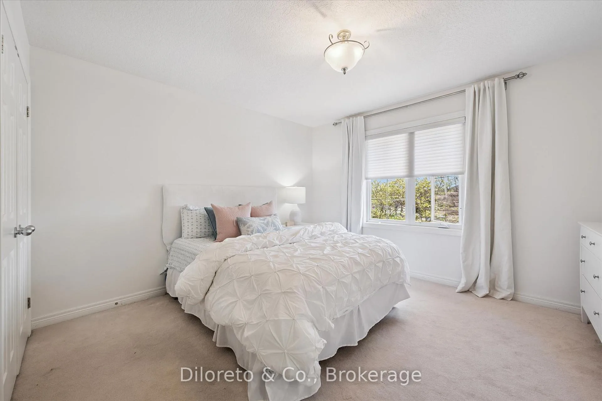 Photo 32 of 4 Zaduk Place, Guelph, Kortright East — HOMEH