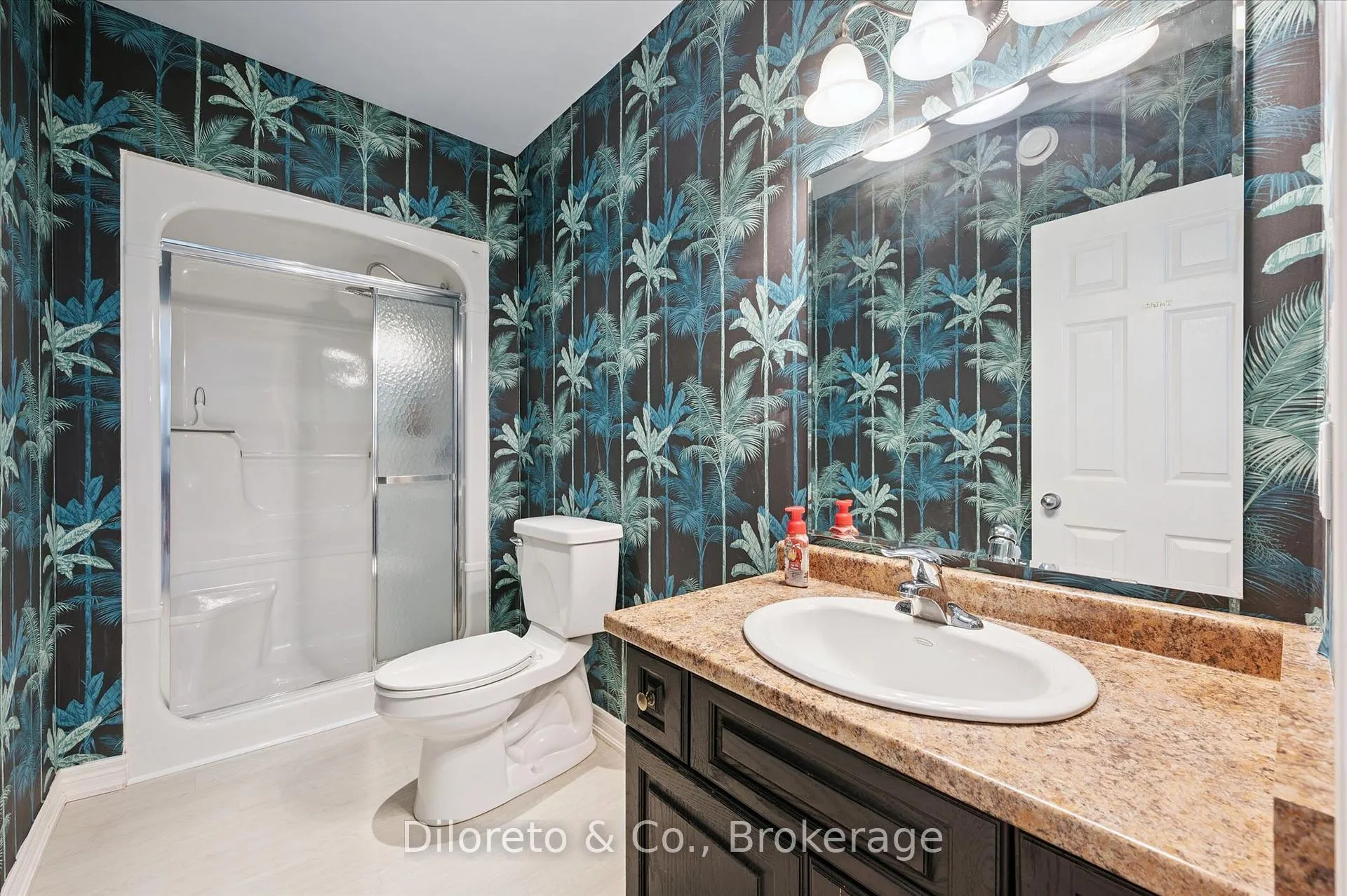Photo 43 of 4 Zaduk Place, Guelph, Kortright East — HOMEH