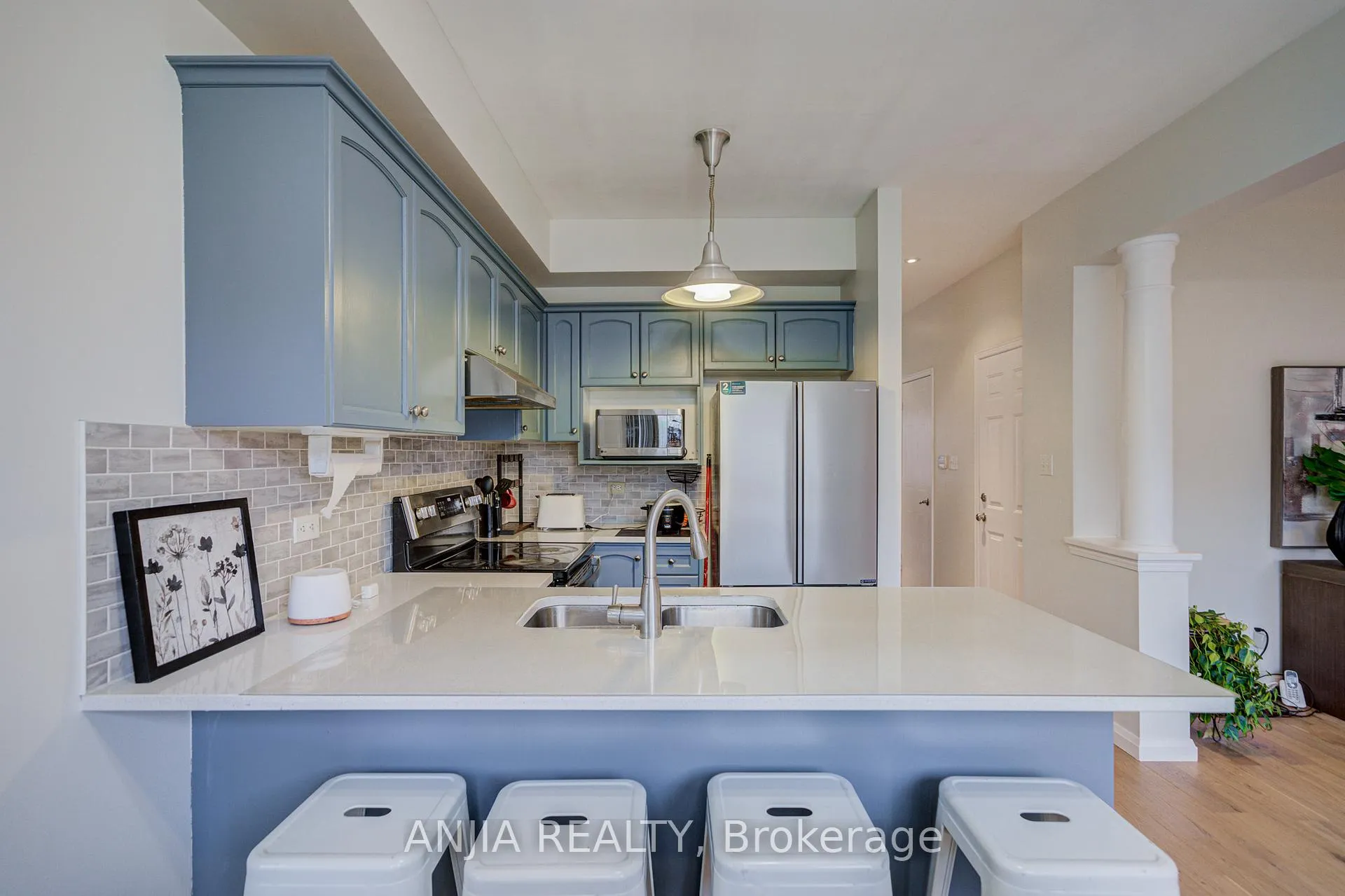 Photo 19 of 51 Oxfordshire Street, Markham, Berczy — HOMEH
