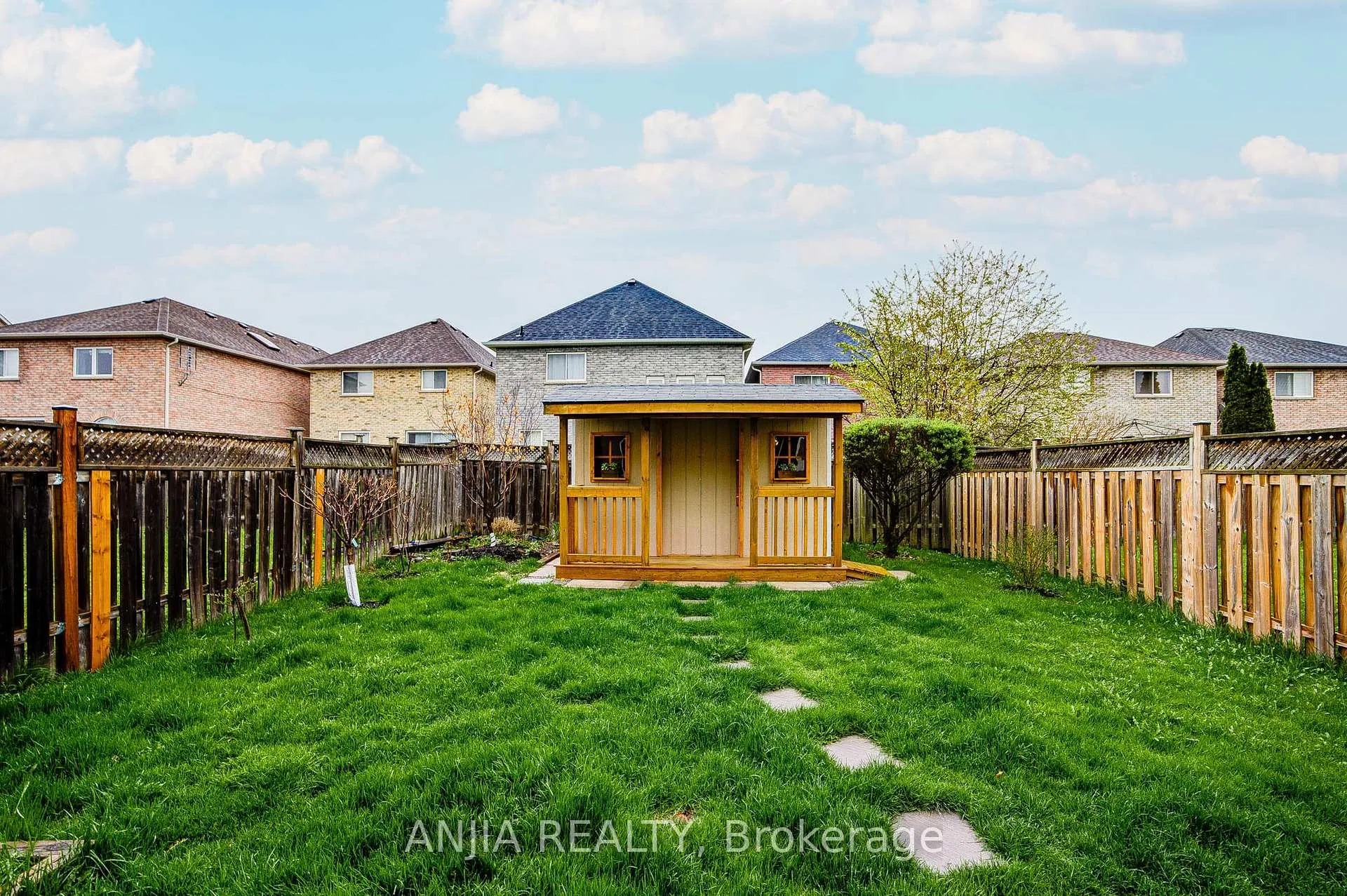 Photo 47 of 51 Oxfordshire Street, Markham, Berczy — HOMEH