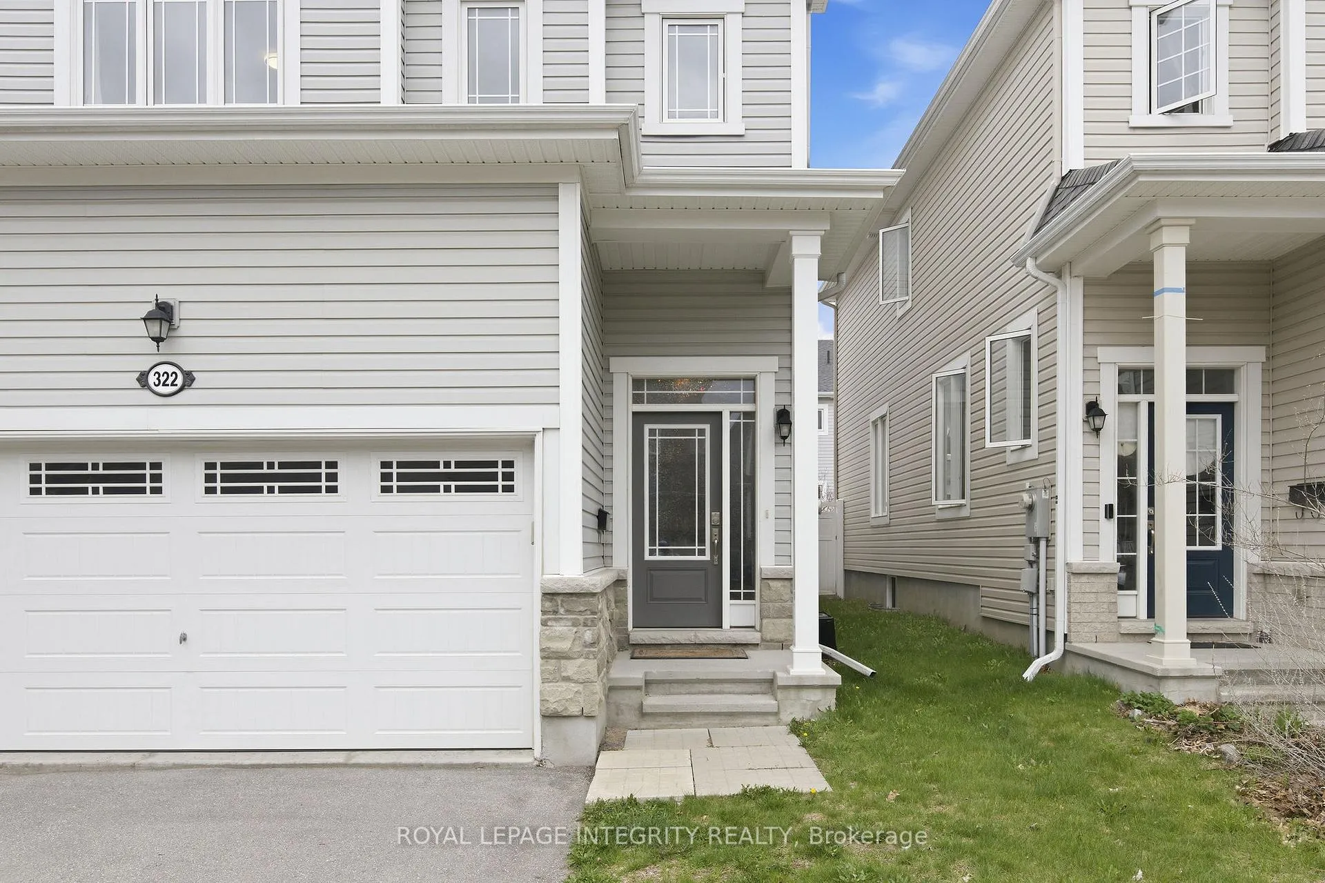 Photo 3 of 322 Autumnfield Street, Ottawa, Kanata - Emerald Meadows/Trailwest — HOMEH