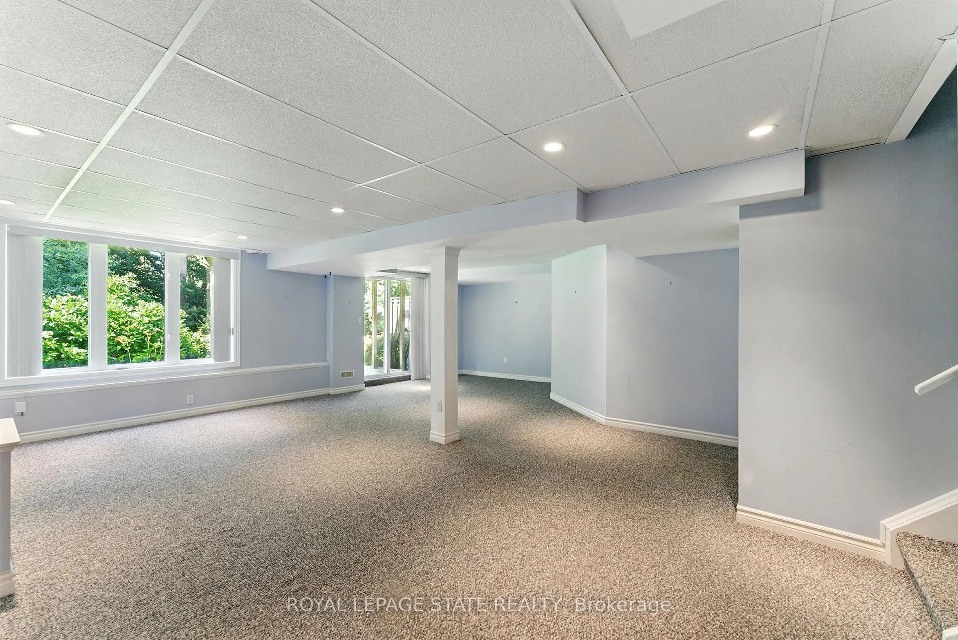 Photo 32 of Unit 6, 40 Wesleyan Court, Hamilton, Ancaster — HOMEH